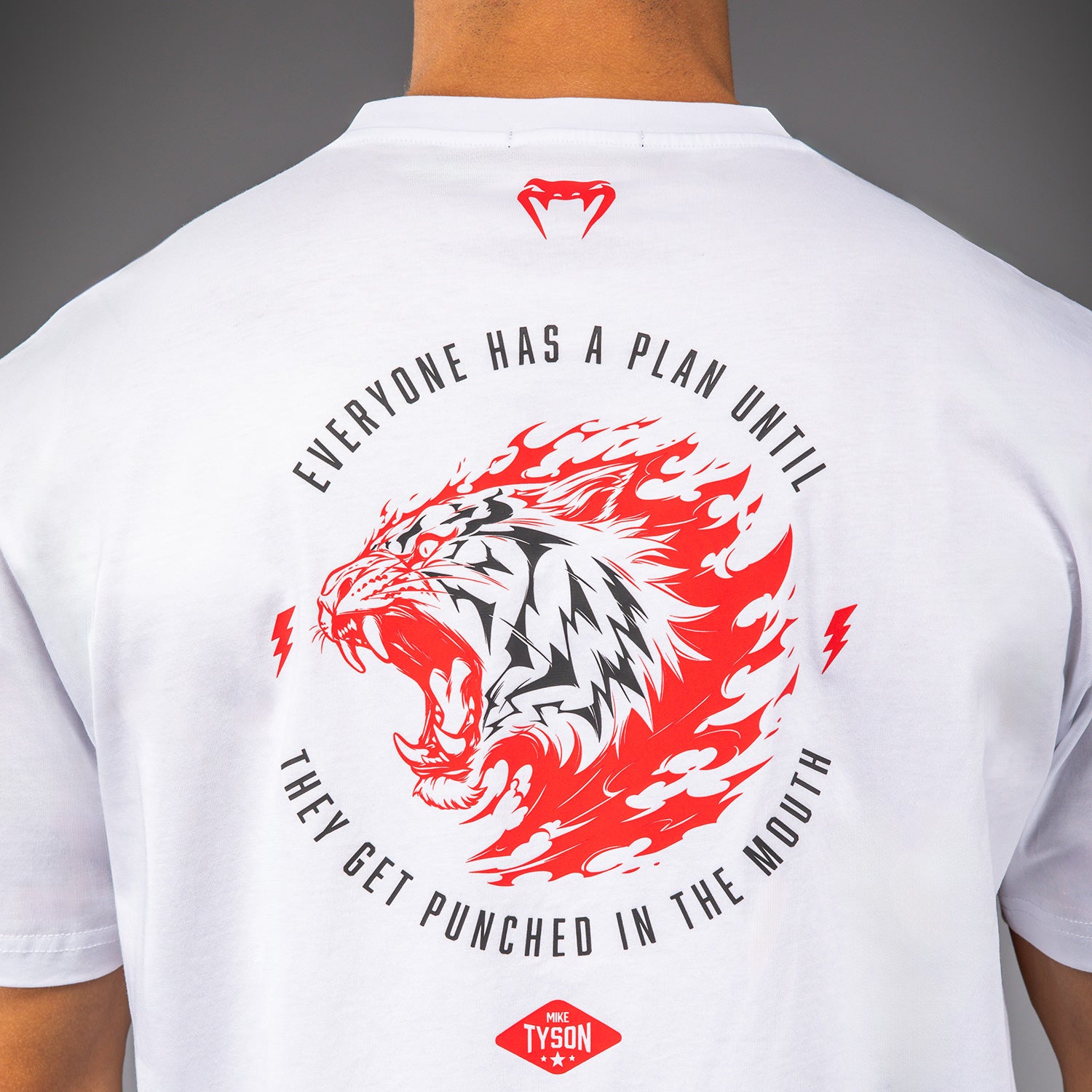 venum-x-mike-tyson-tiger-t-shirt-herren-optisch-wei image 7