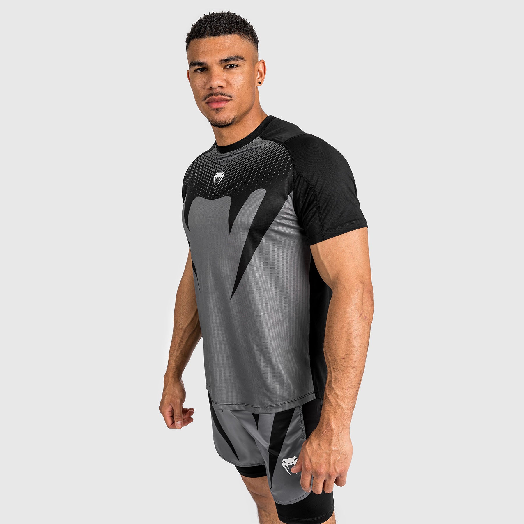 venum-attack-dry-tech-t-shirt-herren-schwarz image 2