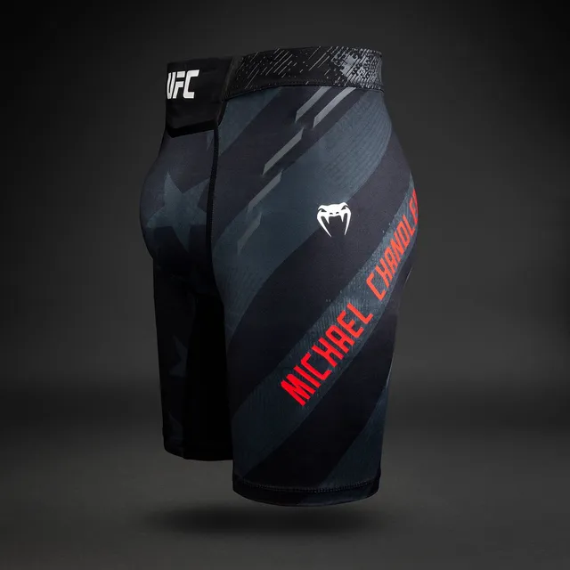 venum-ufc-unrivaled-michael-chandler-herren-vale-tudo-shorts-schwarz image 1