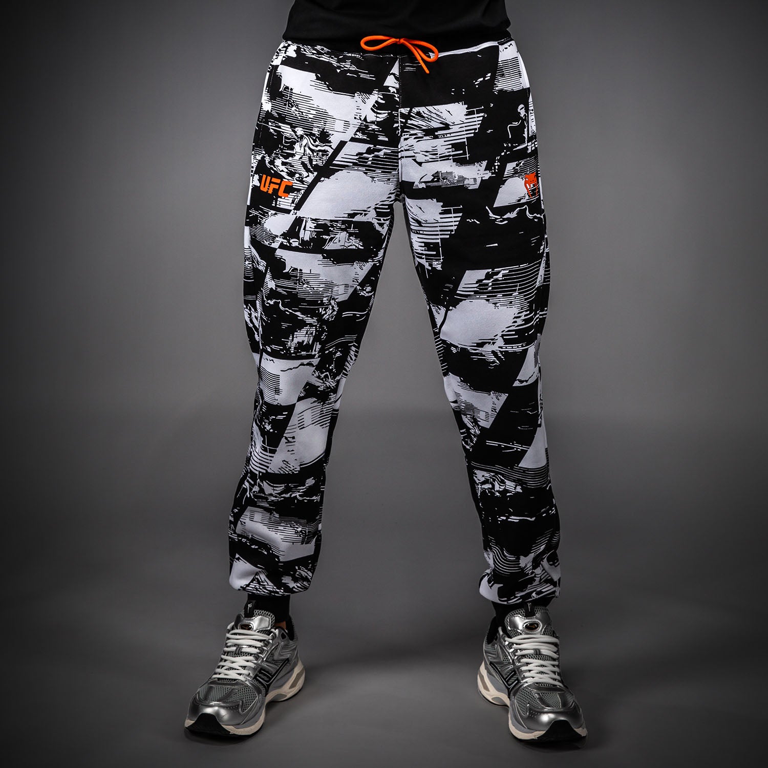 ufc-zenith-by-venum-authentic-fight-week-hose-herren-wei image 1