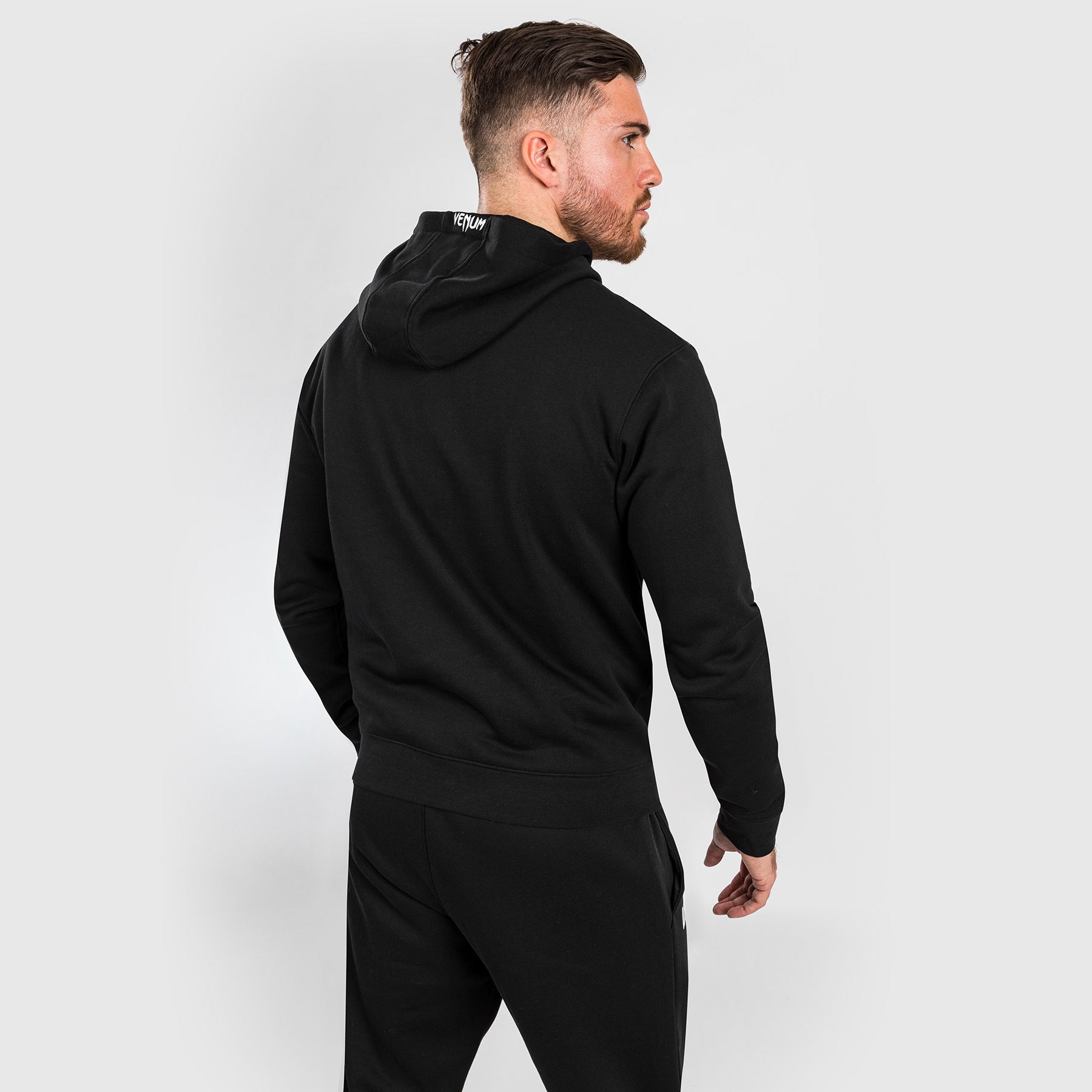 venum-ufc-adrenaline-replica-hoodie-herren-schwarz image 2