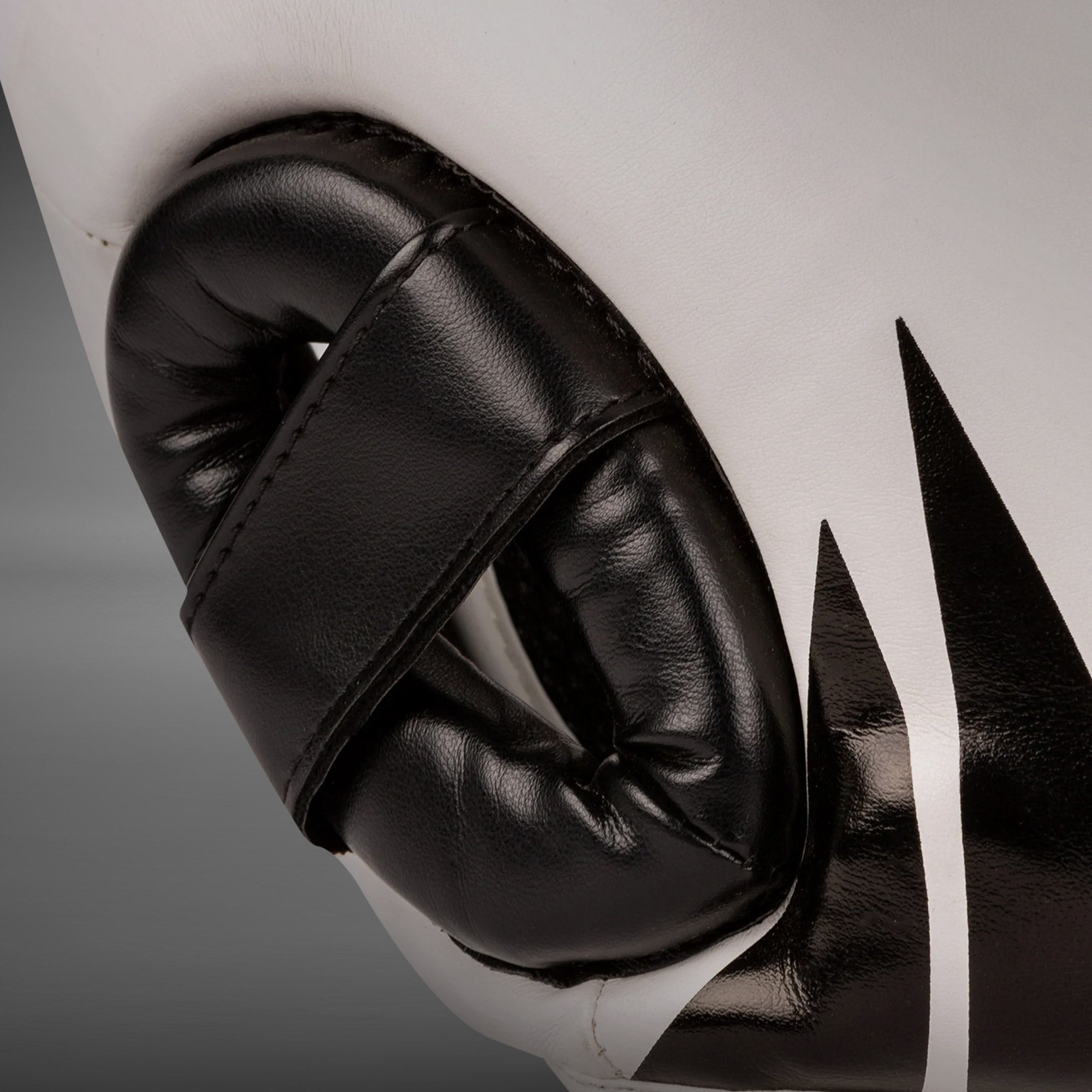 venum-challenger-kinder-boxhelm-wei-schwarz image 3