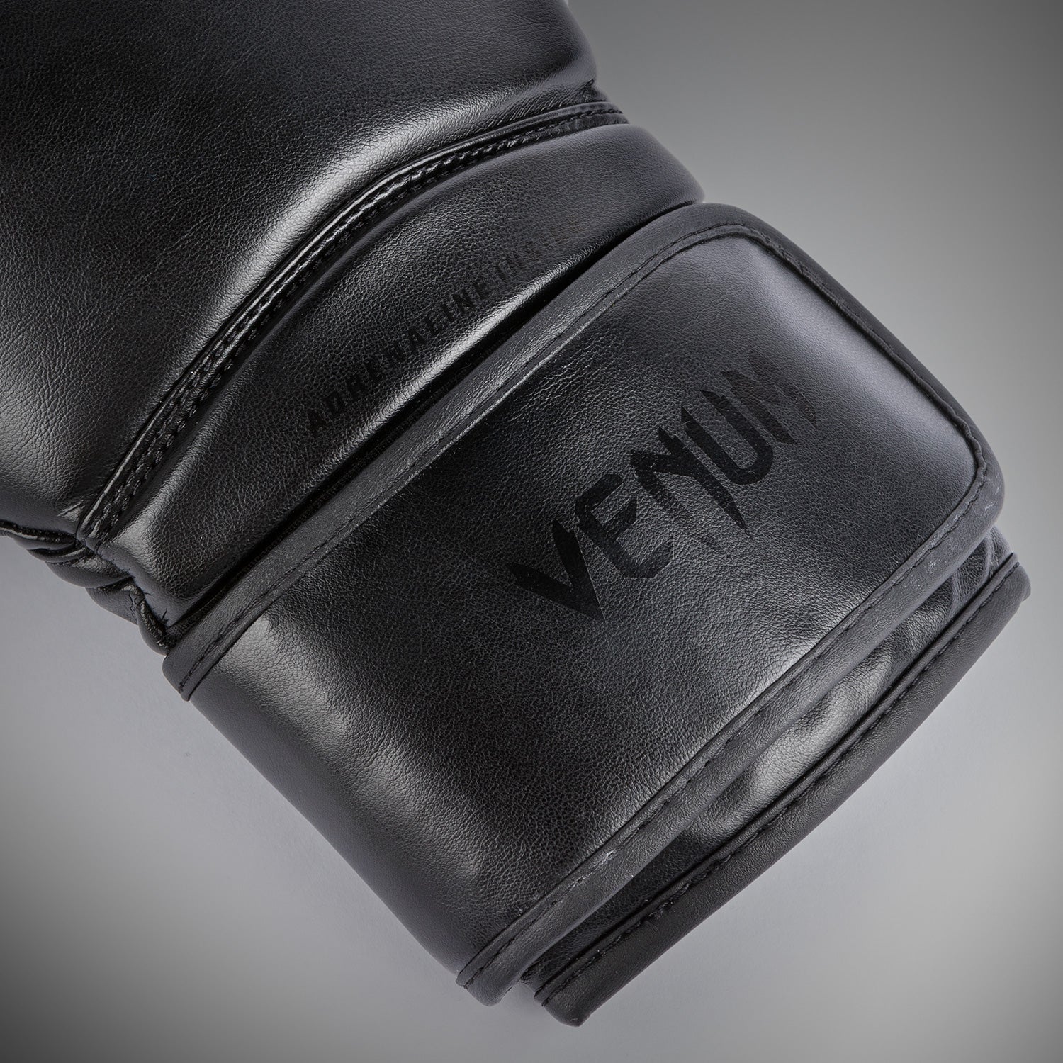 venum-contender-1-5-kinder-boxhandschuhe-schwarz-schwarz image 3