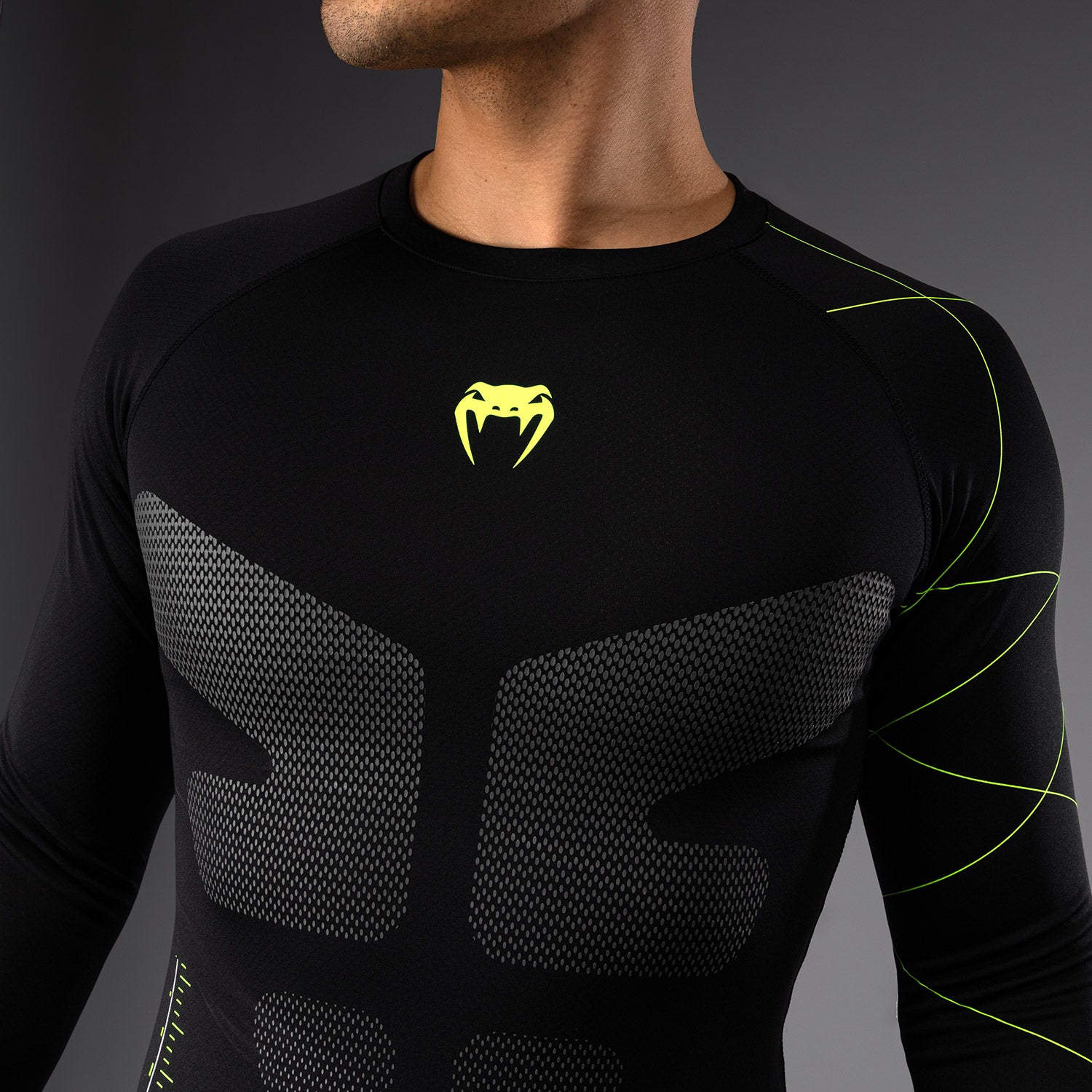 venum-training-camp-4-0-langarm-rashguard-herren-schwarz-neongr-n image 6