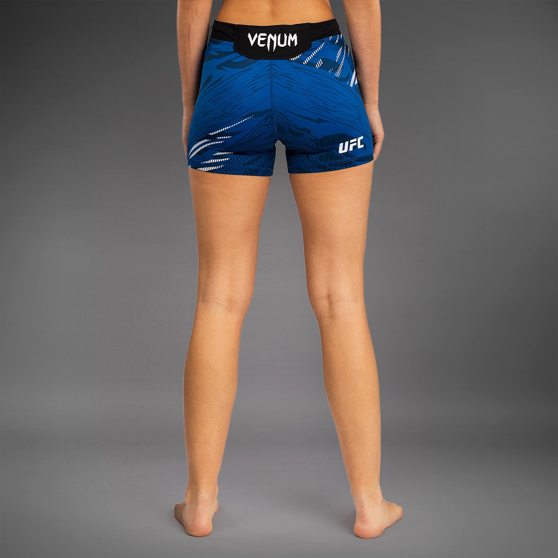 ufc-fusion-by-venum-authentic-fight-night-damen-vale-tudo-short-short-fit-blau image 2