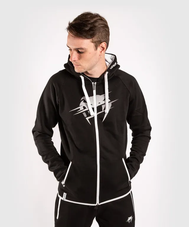 venum-giant-hoodie-schwarz-wei image 1