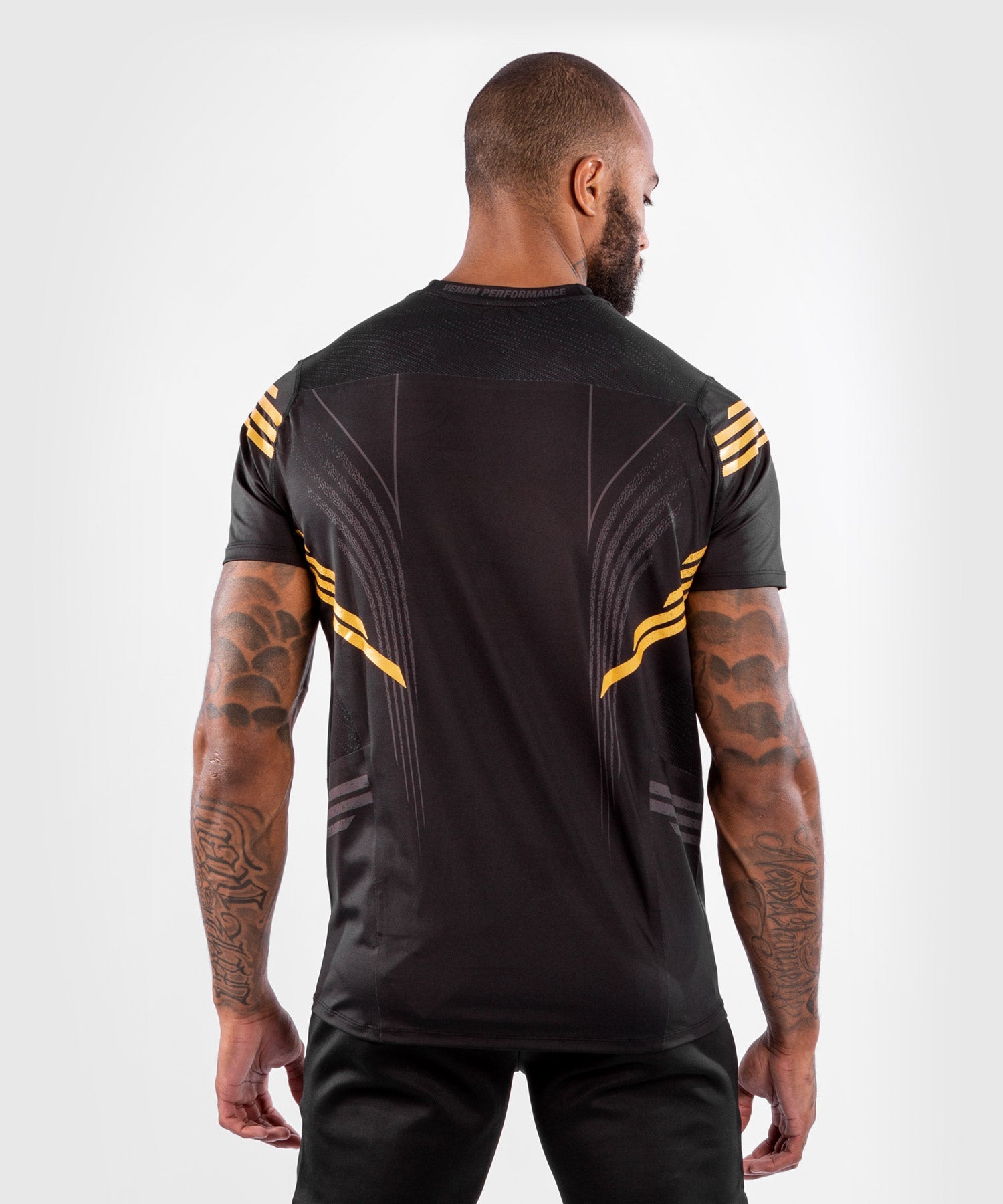 ufc-venum-authentic-fight-night-herren-walkout-trikot-champion image 3