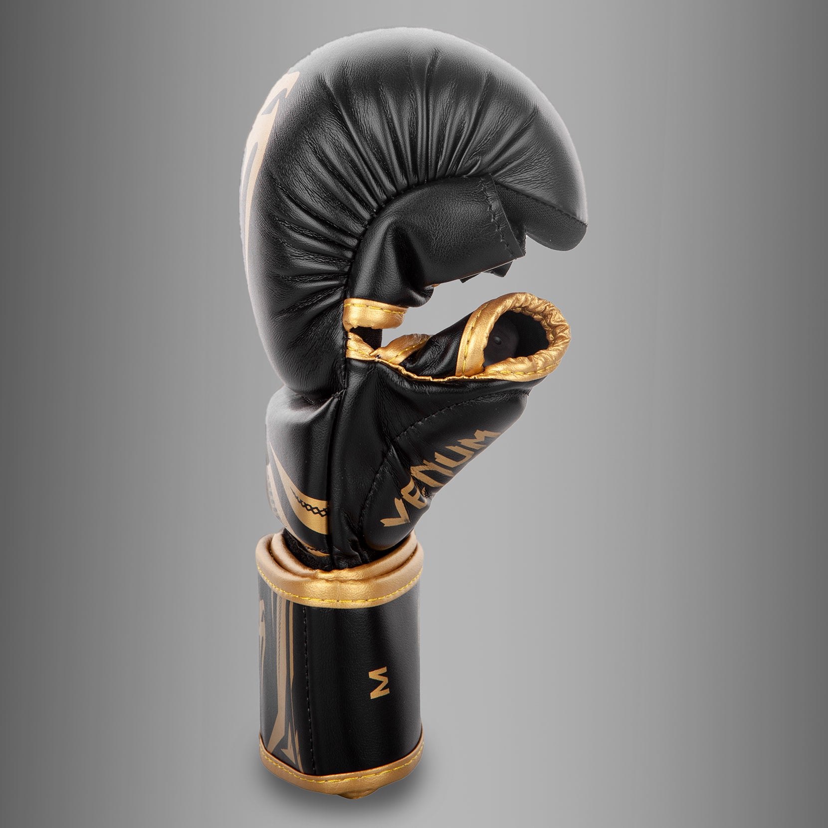 venum-challenger-3-0-mma-sparringhandschuhe-schwarz-gold image 3