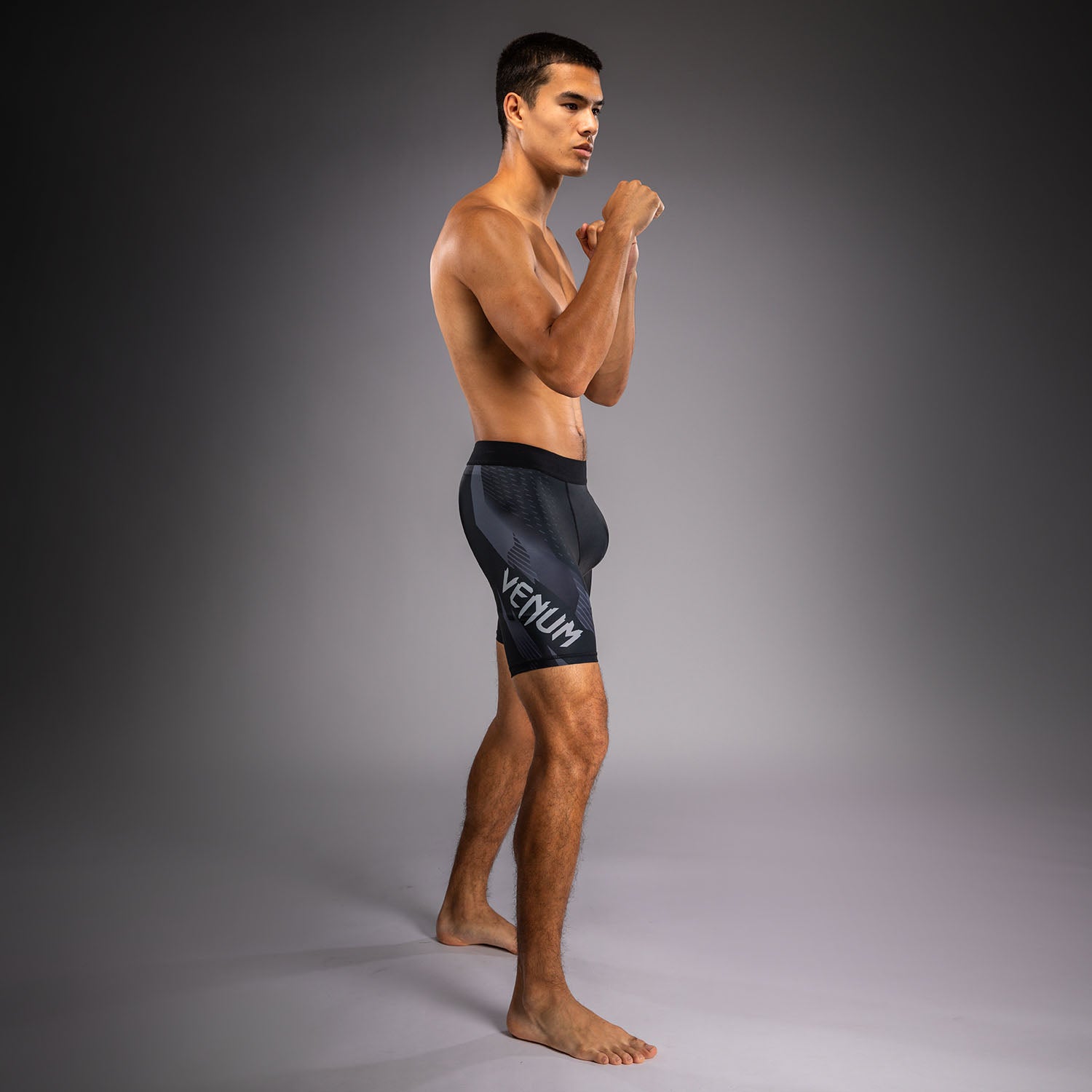 venum-no-gi-6-0-kompressionsshort-schwarz-grau image 3