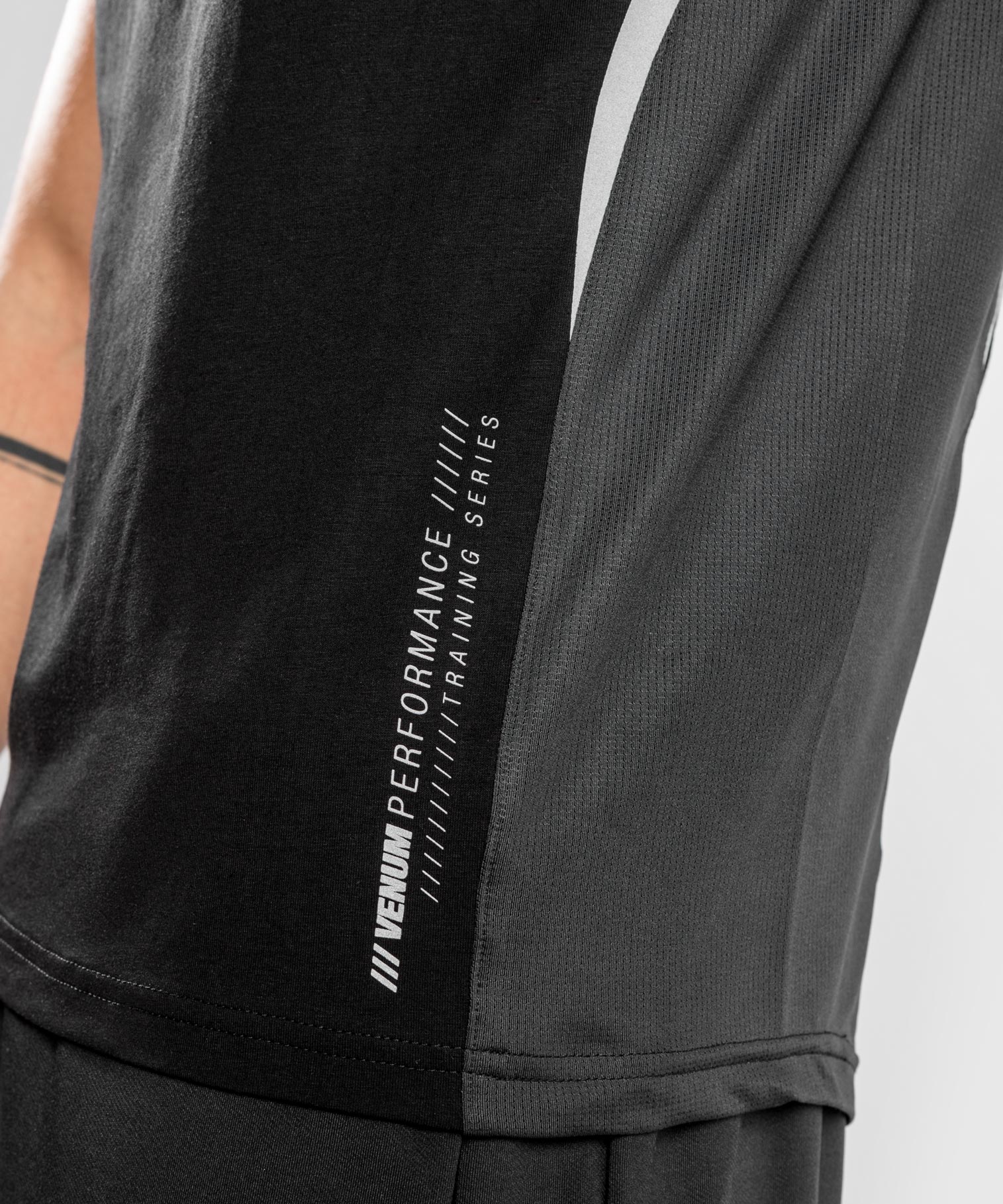 venum-tempest-2-0-t-shirt-schwarz-grau image 6