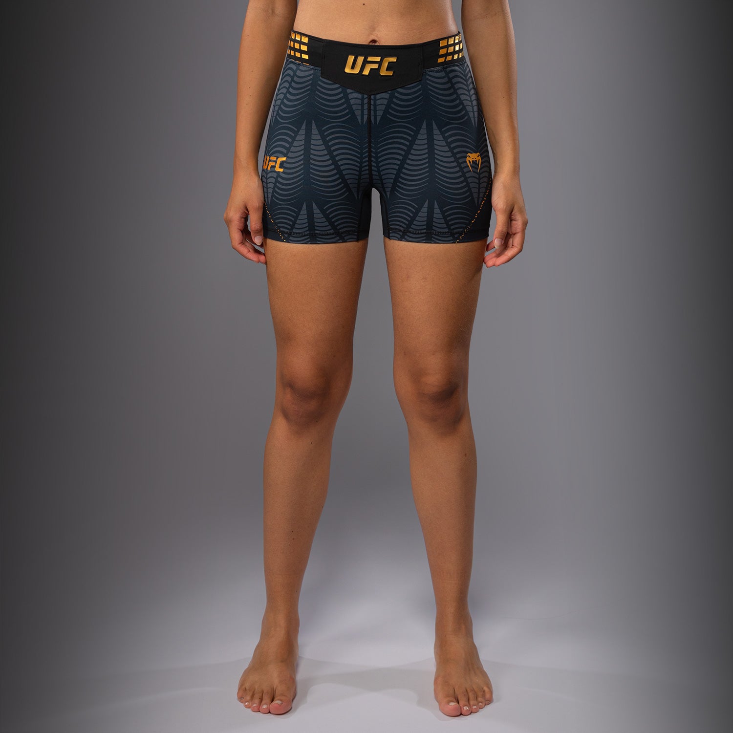 ufc-zenith-by-venum-authentic-fight-night-vale-tudo-shorts-damen-kurze-passform- image 2