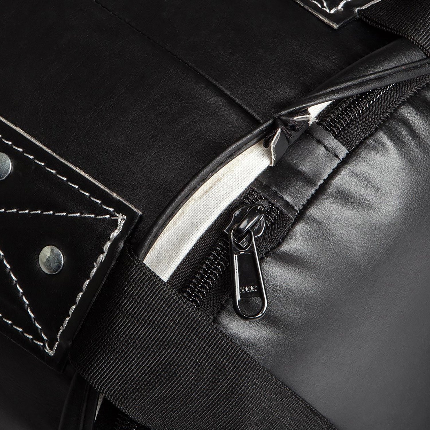 venum-challenger-boxsack-170-cm-gef-llt-schwarz-wei-inkl-deckenhaken image 6