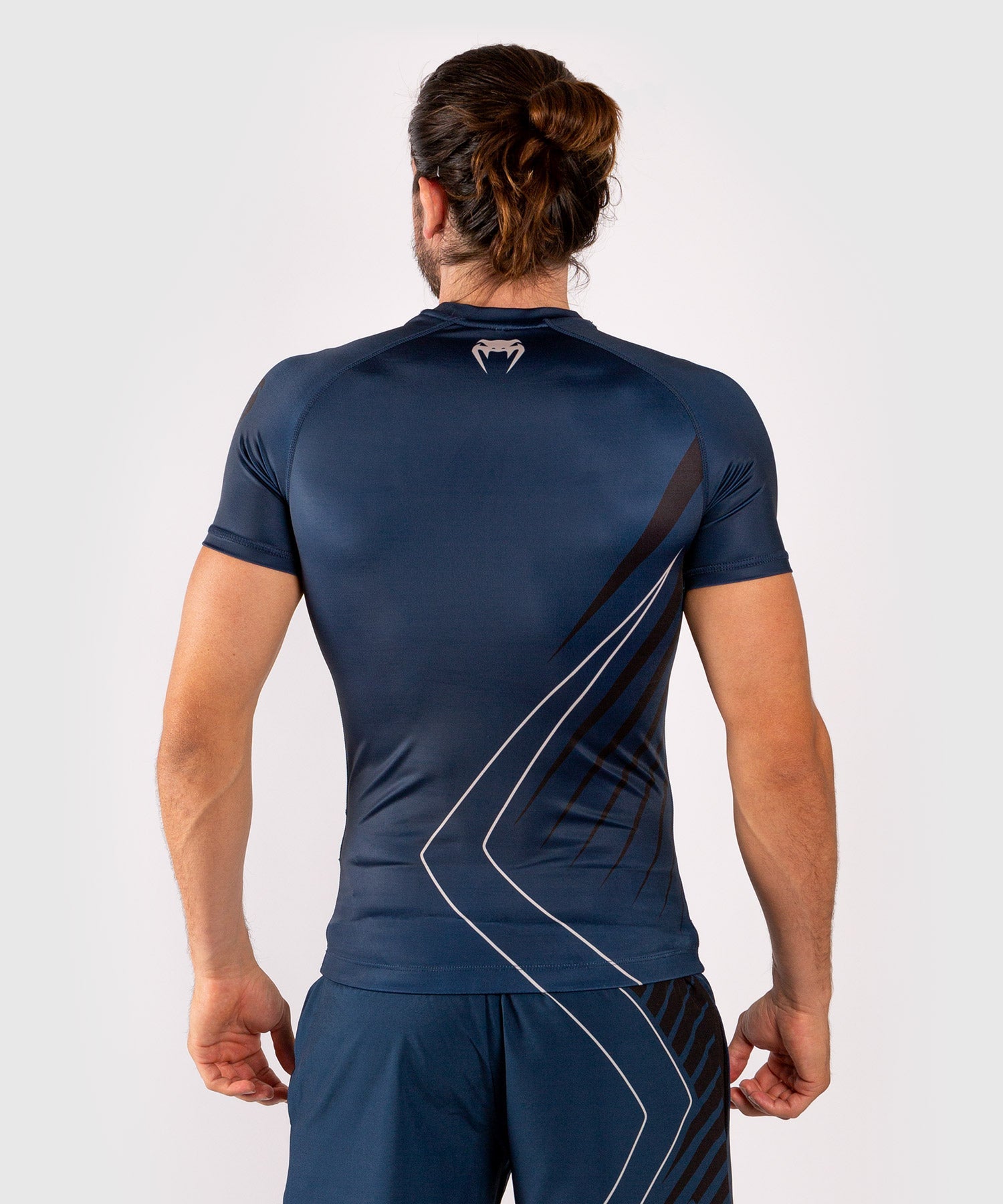 venum-contender-5-0-rashguard-kurzarm-marineblau-sand image 4