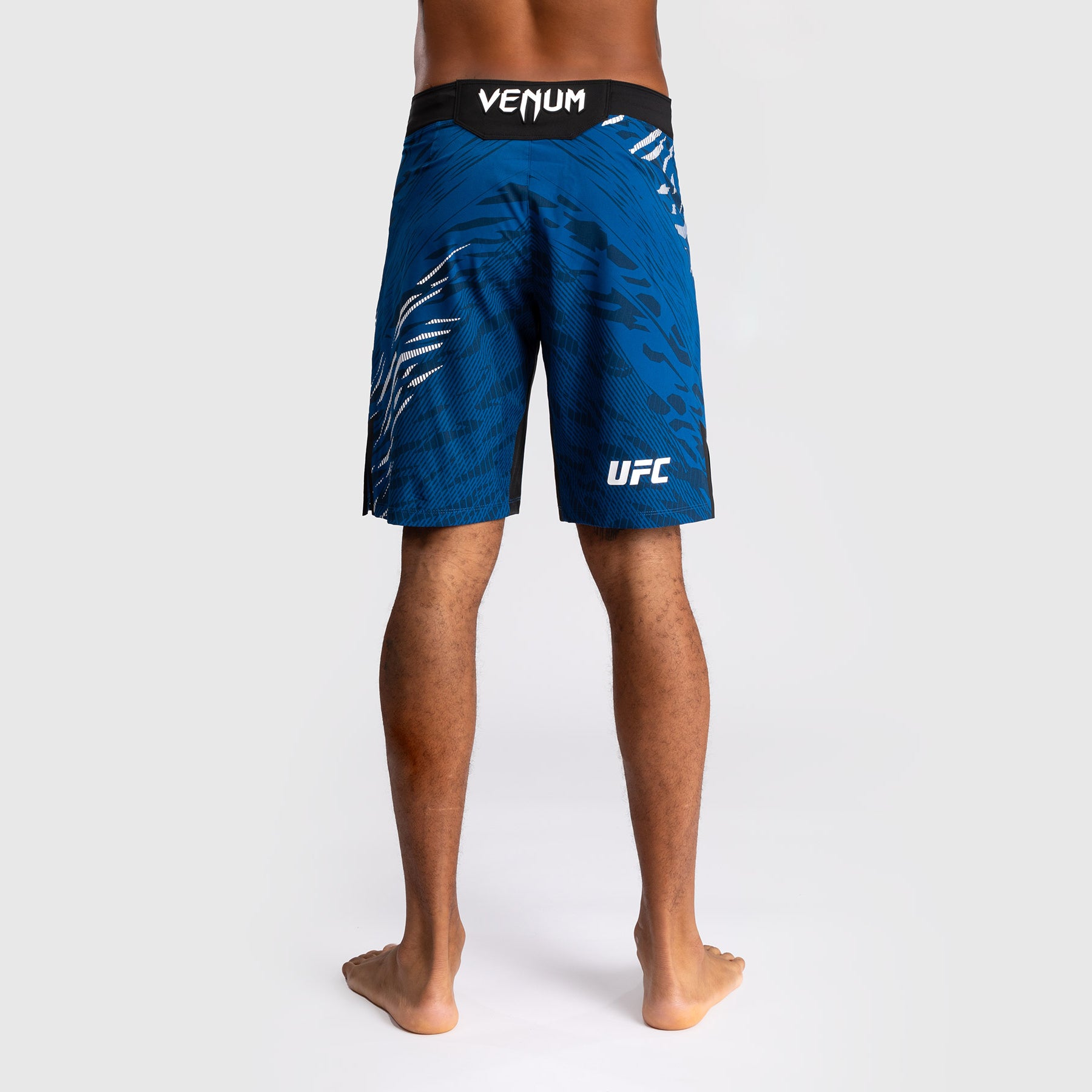 venum-ufc-fusion-personalized-authentic-fight-night-fight-short-long-fit-herren- image 3