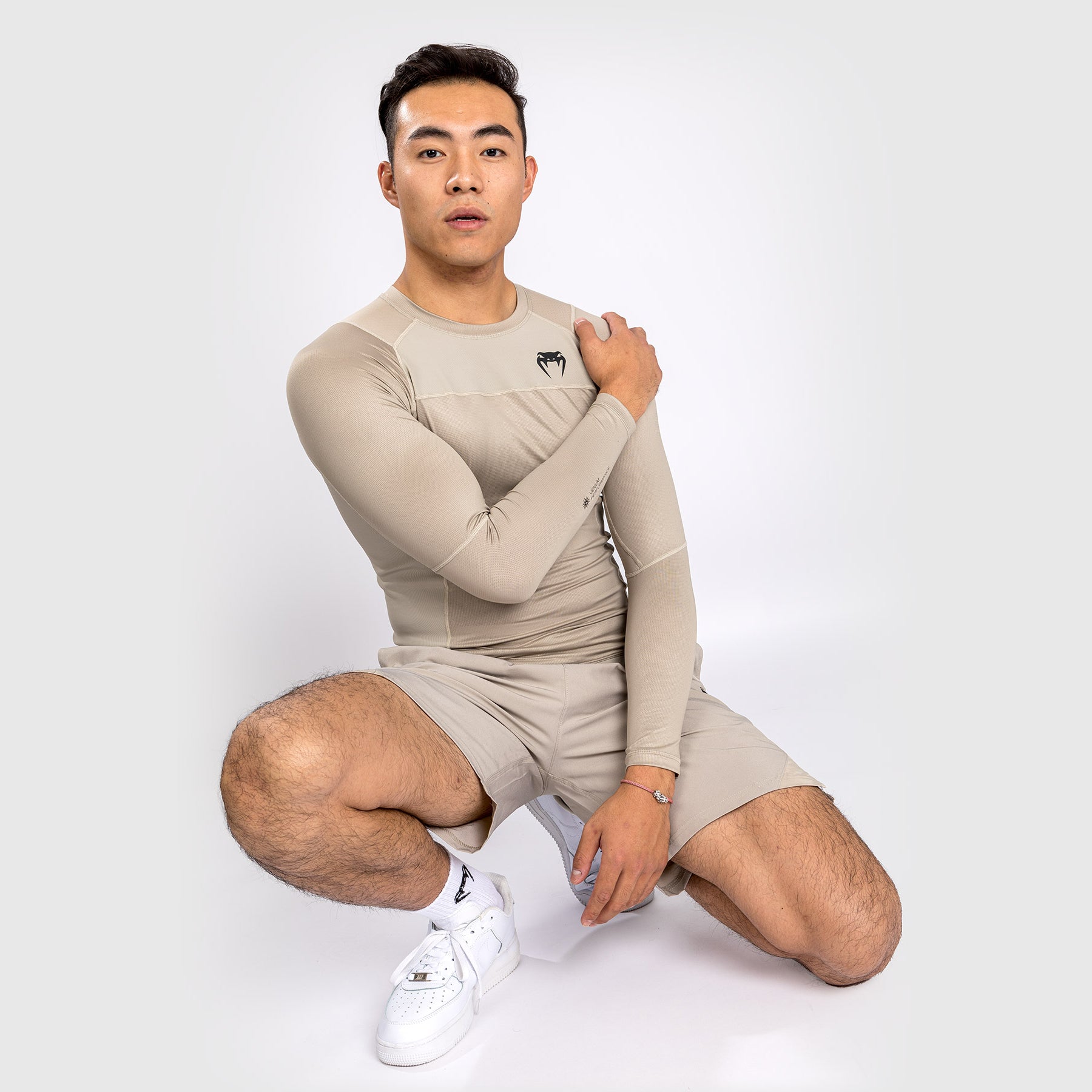 venum-g-fit-air-rashguard-langarm-sand-beige image 4