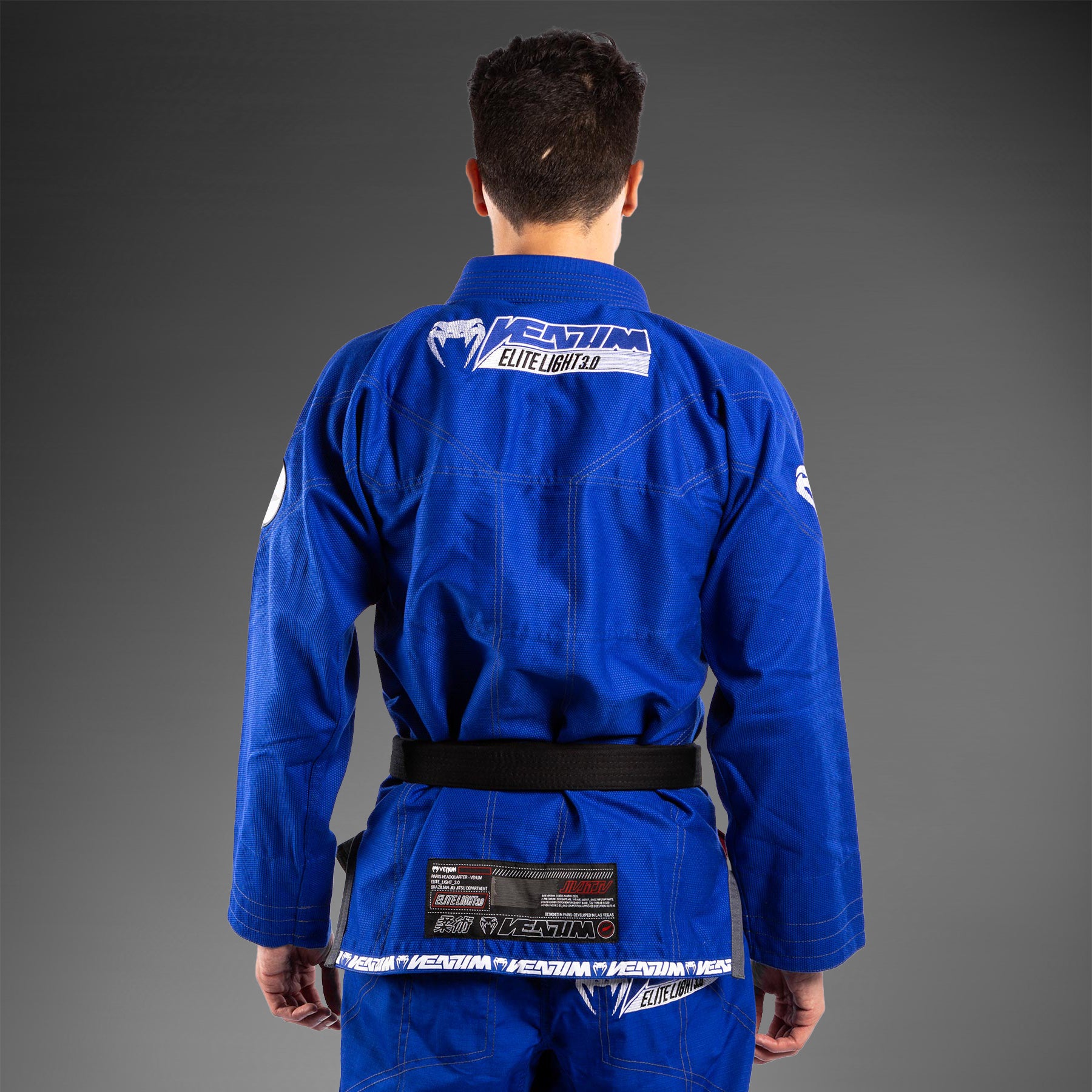 venum-elite-light-3-0-bjj-kimono-blau image 4