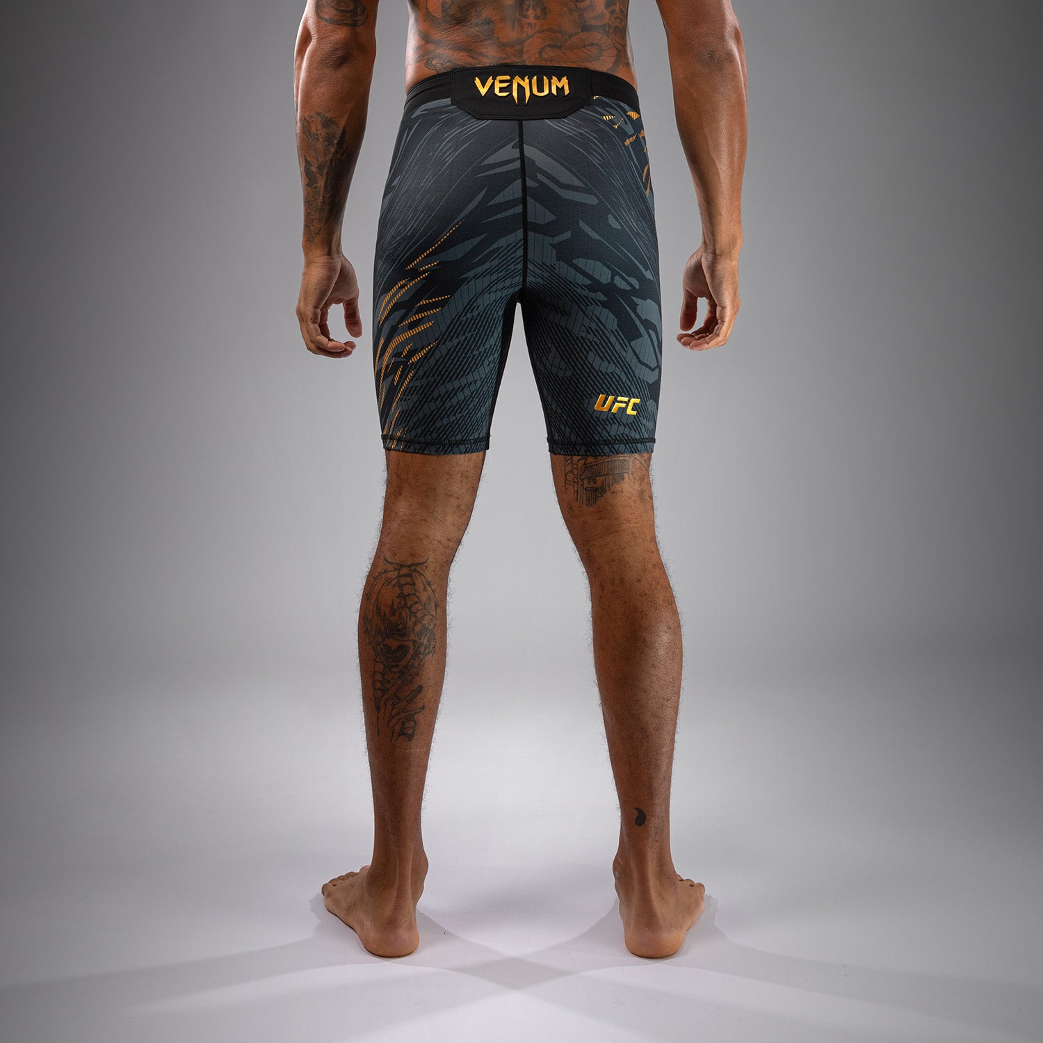 ufc-fusion-by-venum-authentic-fight-night-vale-tudo-short-champion-herren image 3