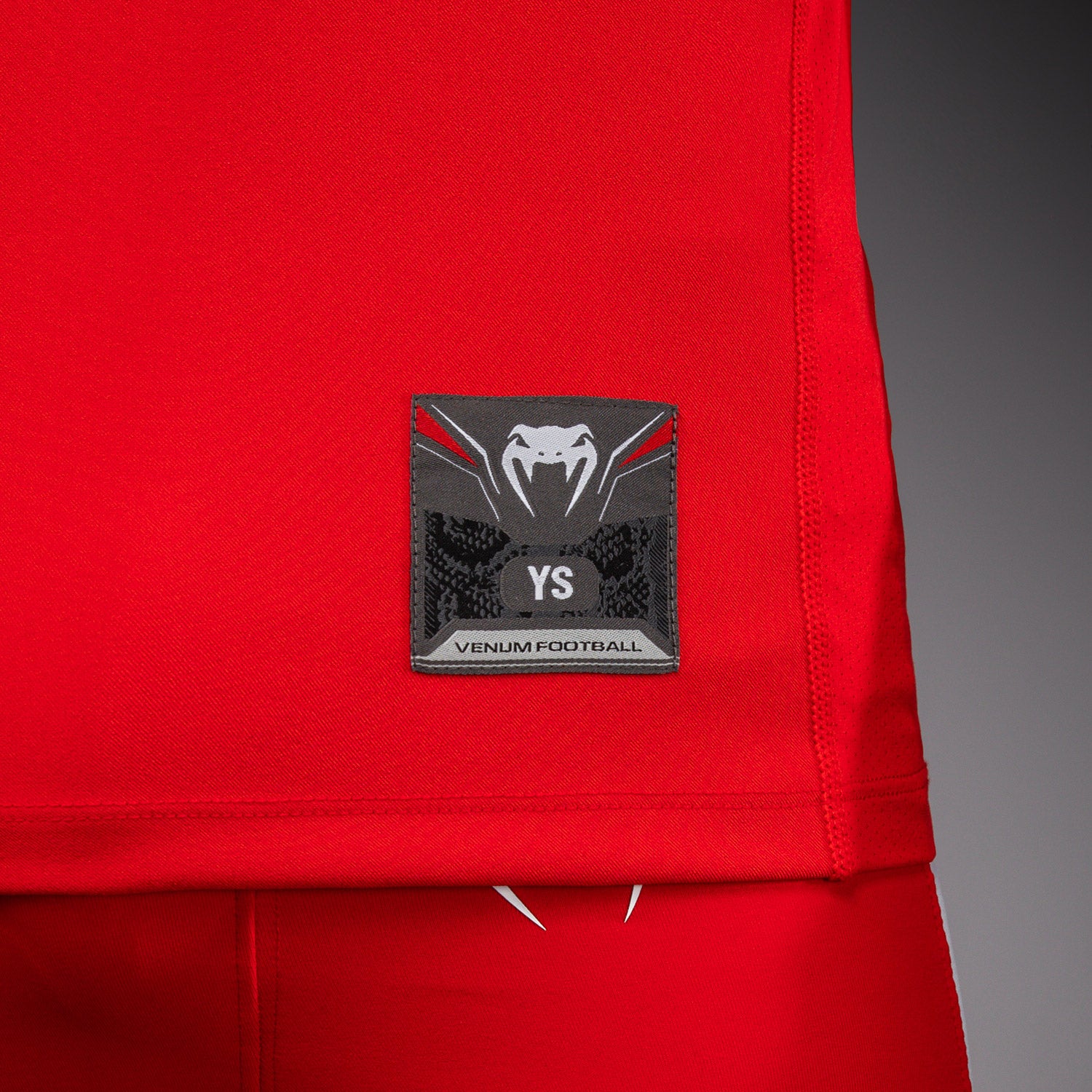 venum-elite-kompressionsshirt-rmellos-kinder-rot-football image 5