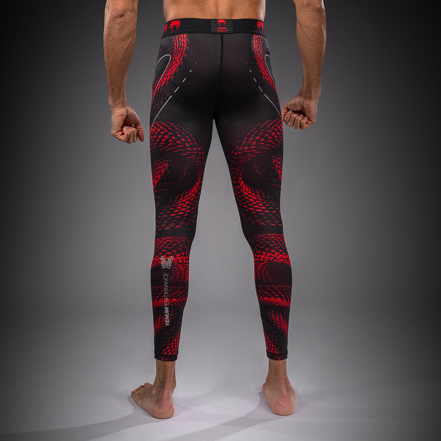 venum-matupa-spats-herren-schwarz-rot-silber image 3