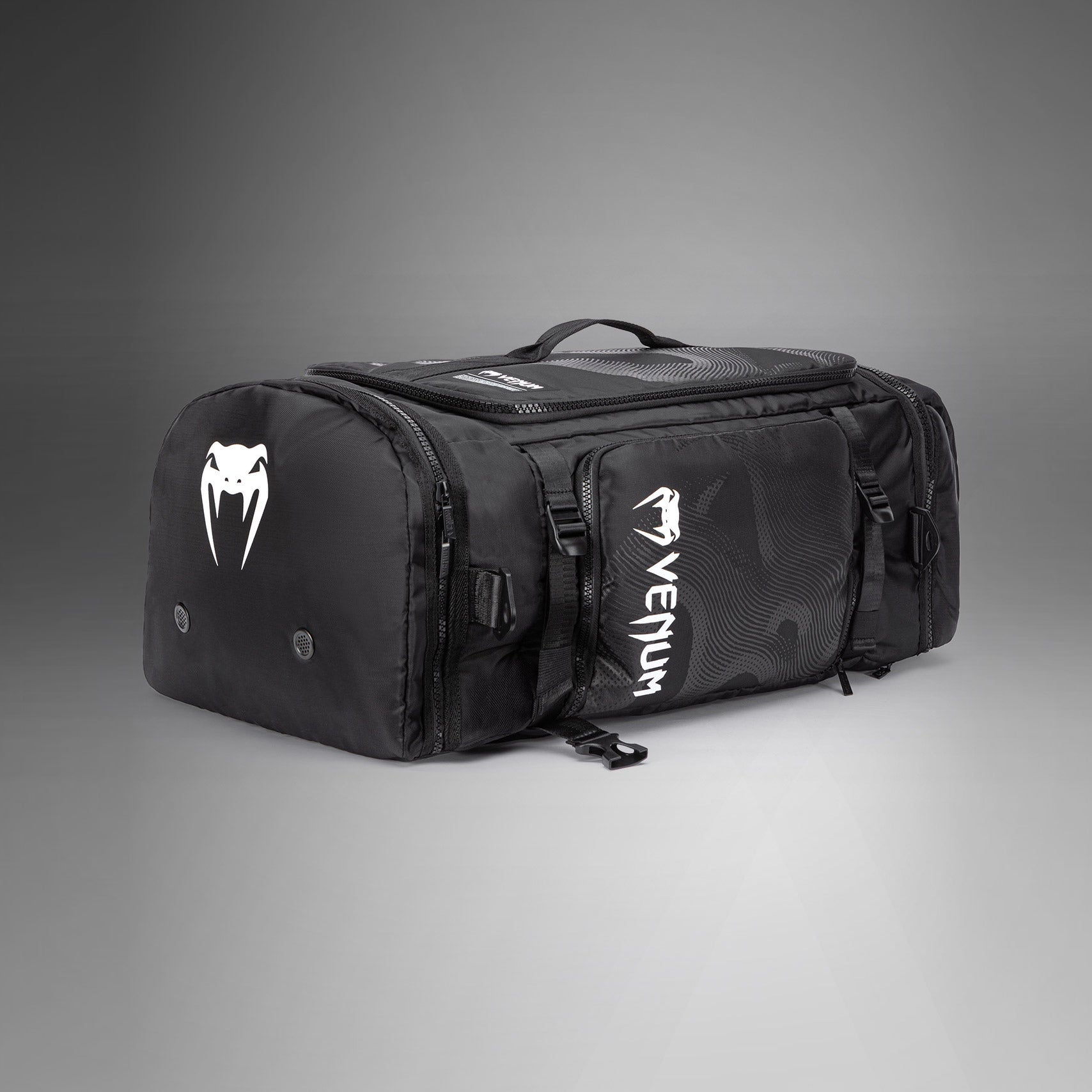 venum-shockwave-sporttasche-convertible-48l-schwarz image 3