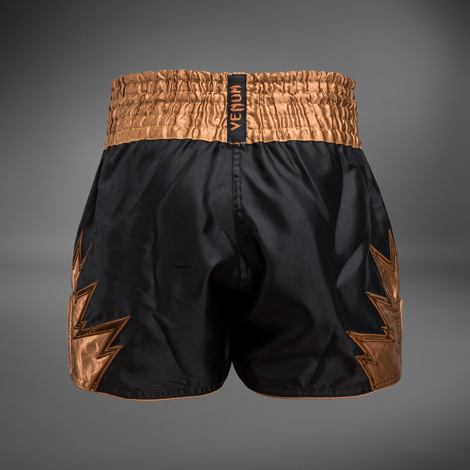 venum-inferno-muay-thai-shorts-schwarz-bronze image 3