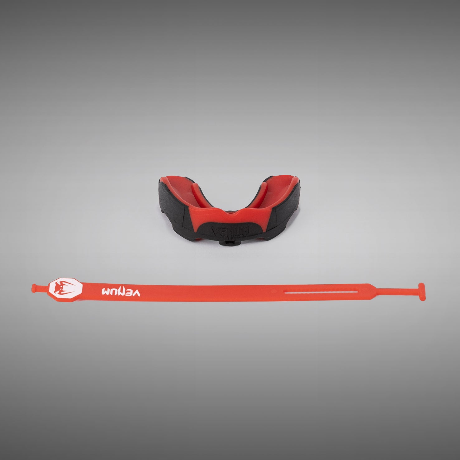 venum-predator-mundschutz-schwarz-rot image 2