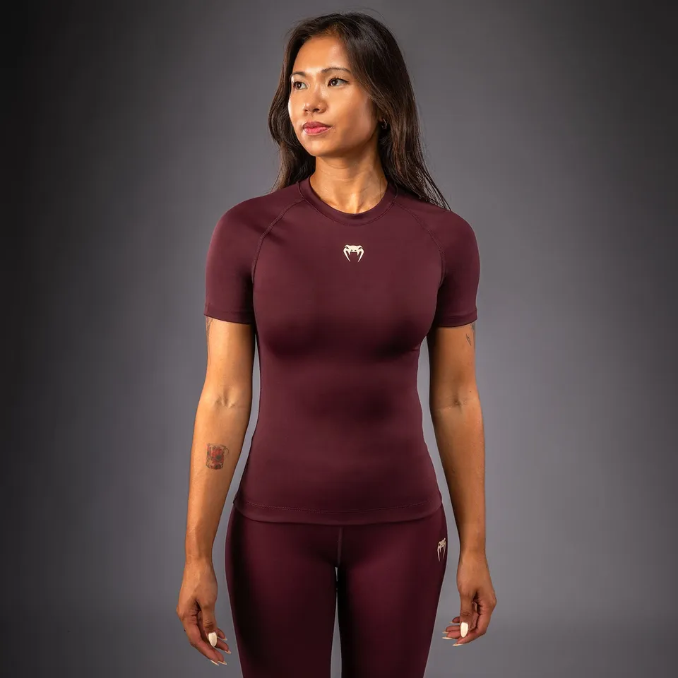 venum-talisman-kurzarm-rashguard-damen-pflaume image 1