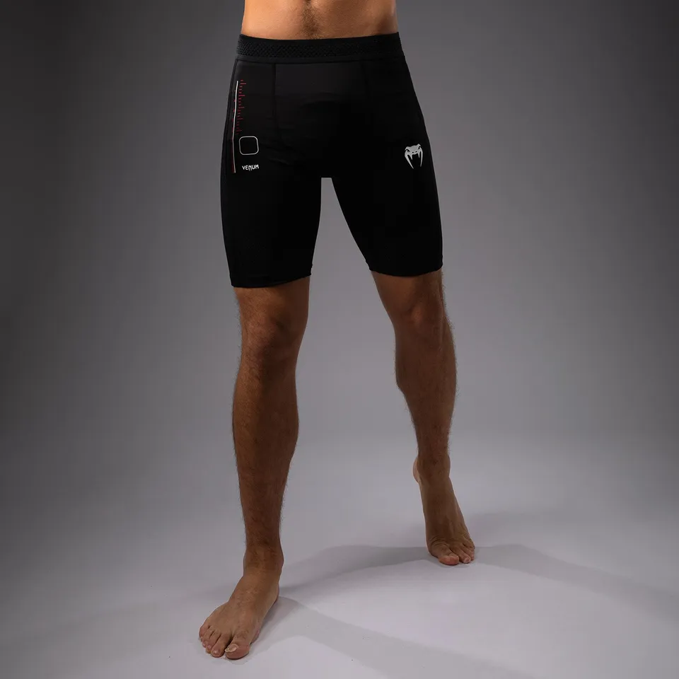 venum-tactical-xt-vale-tudo-shorts-herren-schwarz-feuerrot image 1