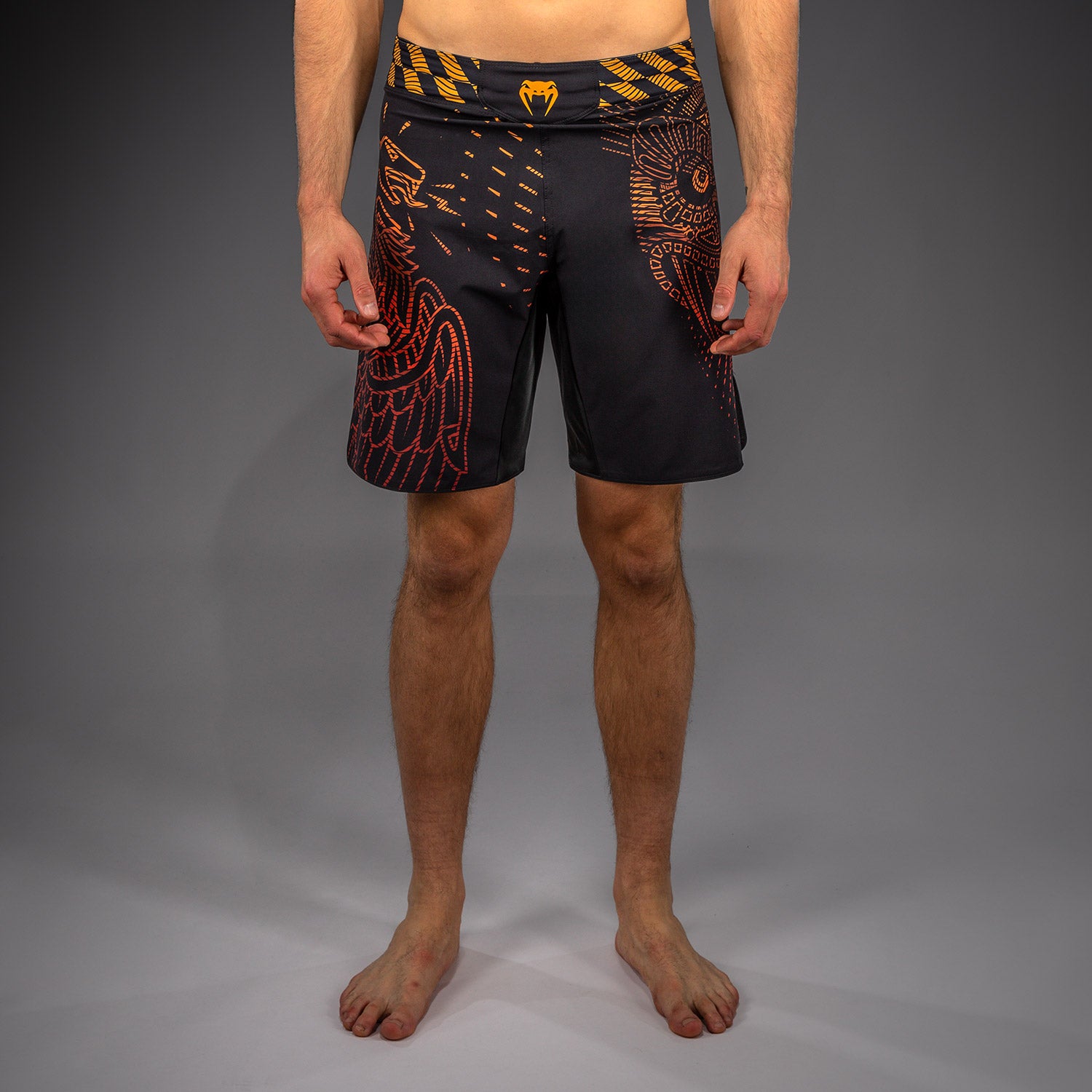 venum-quetzal-fury-fightshorts-schwarz-fury-rot-tangerine image 1