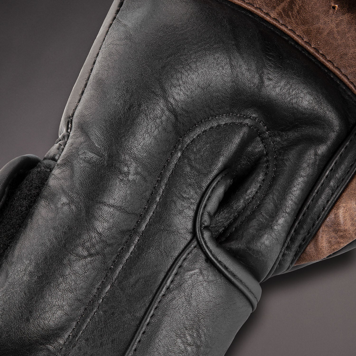 venum-impact-boxhandschuhe-braun image 6