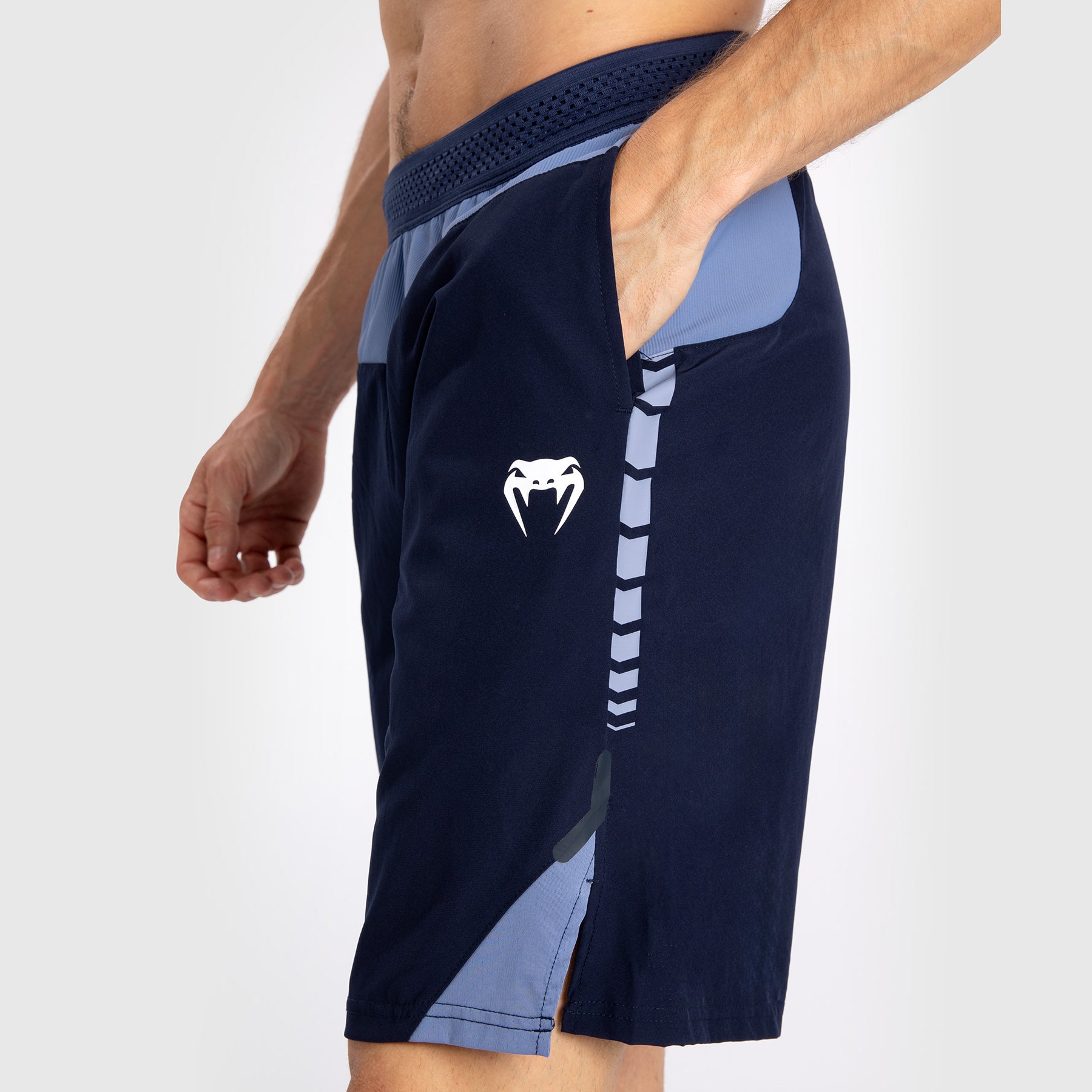 venum-tempest-herren-trainingsshorts-mit-kompression-marineblau-blau image 4