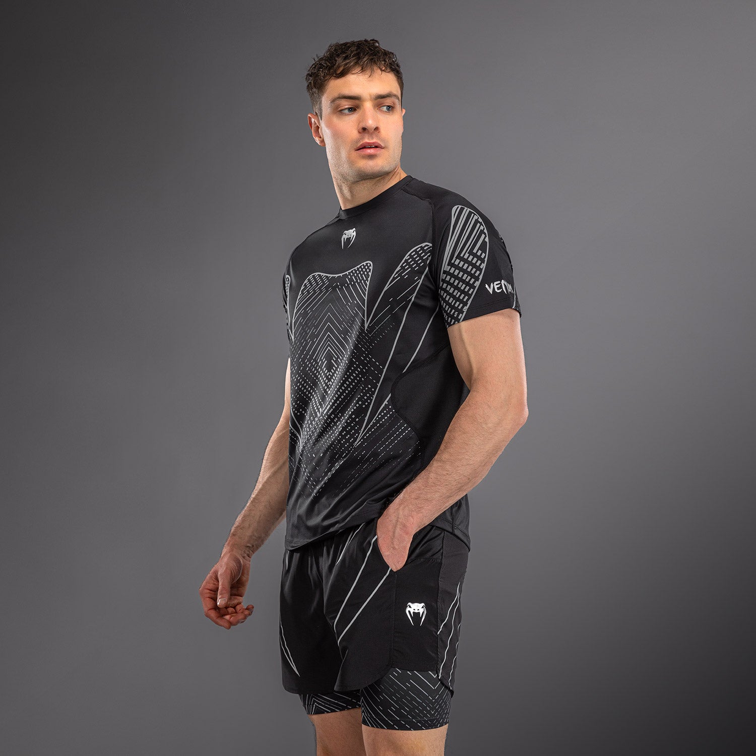 venum-midnight-fury-dry-tech-t-shirt-herren-schwarz-grau-silber image 2