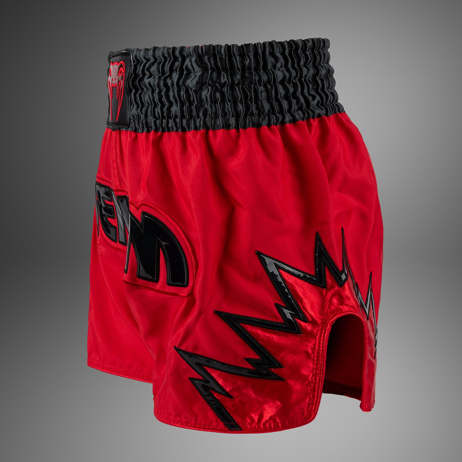 venum-inferno-muay-thai-shorts-rot-charcoal-grau-schwarz image 4