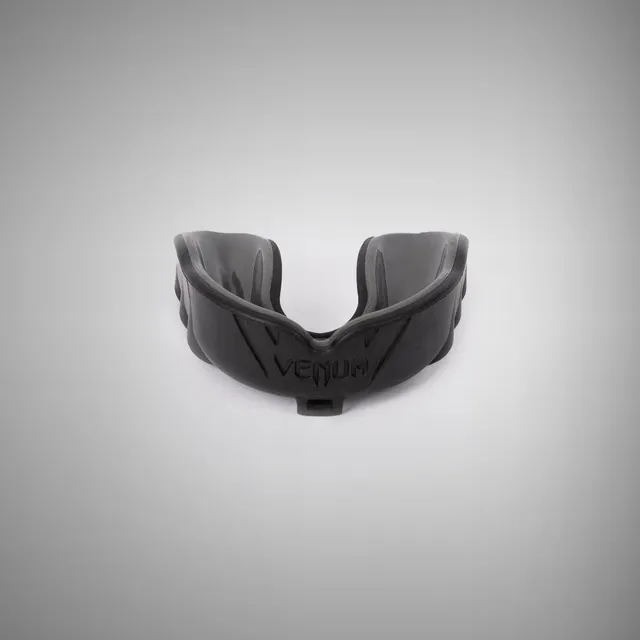 venum-challenger-mundschutz-mit-ohne-riemen-schwarz-grau image 1