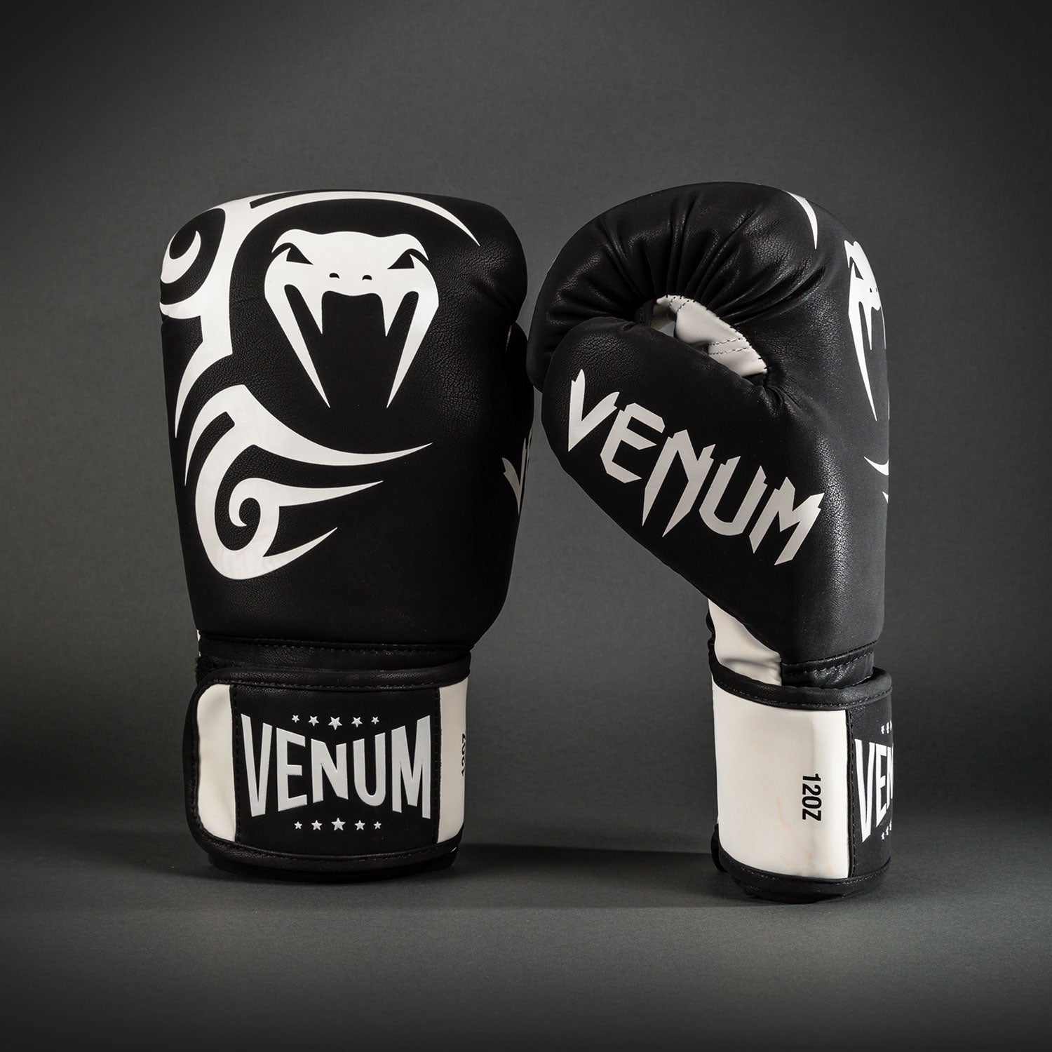venum-x-mike-tyson-replica-boxhandschuhe-tiefschwarz-optisch-wei image 2