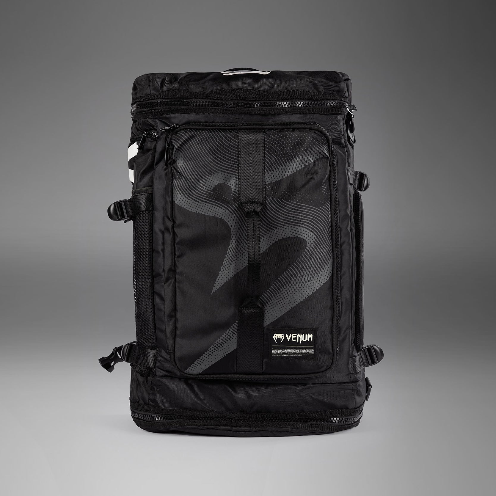 venum-shockwave-sporttasche-convertible-48l-schwarz image 4