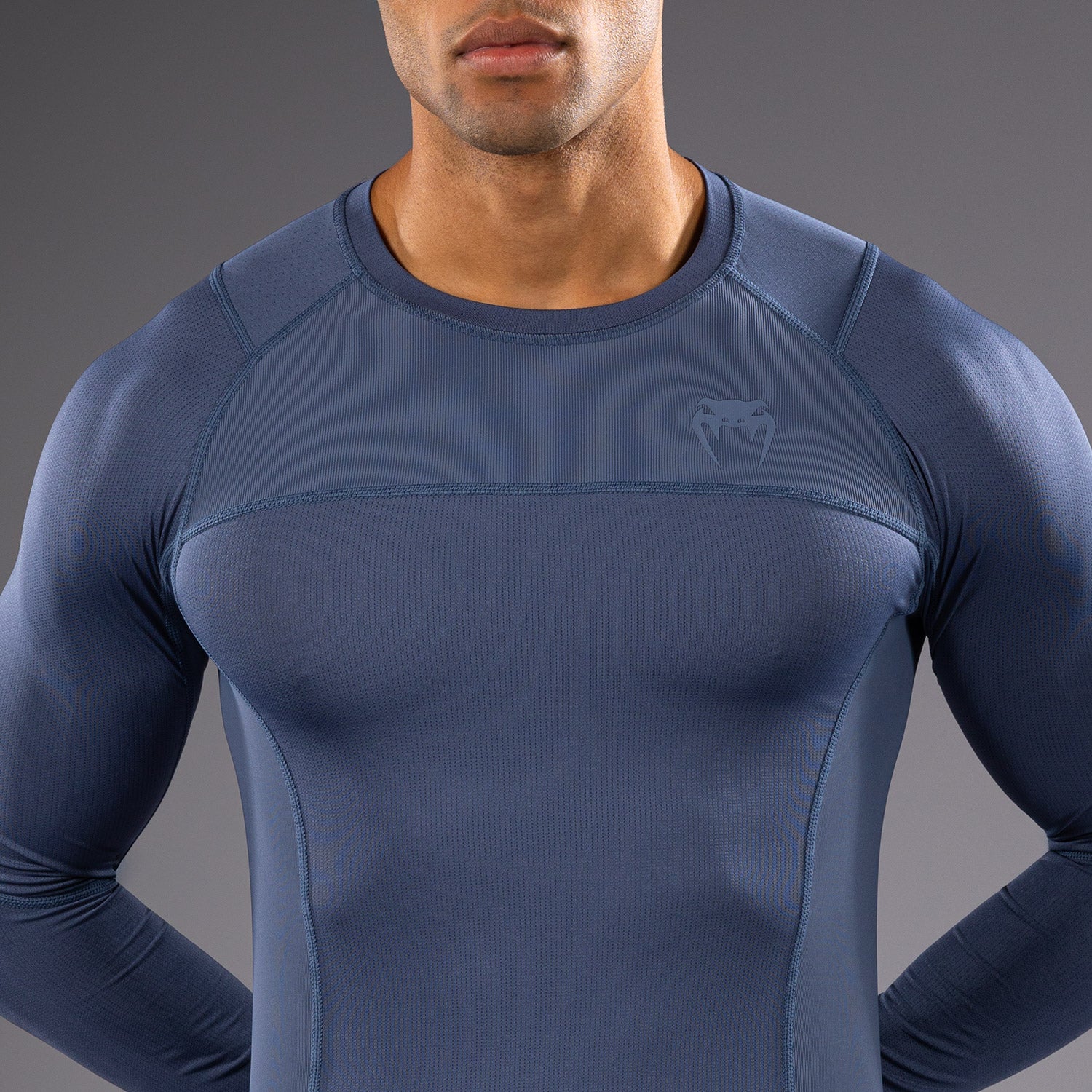 venum-g-fit-air-langarm-rashguard-herren-nebelblau-kompression image 6