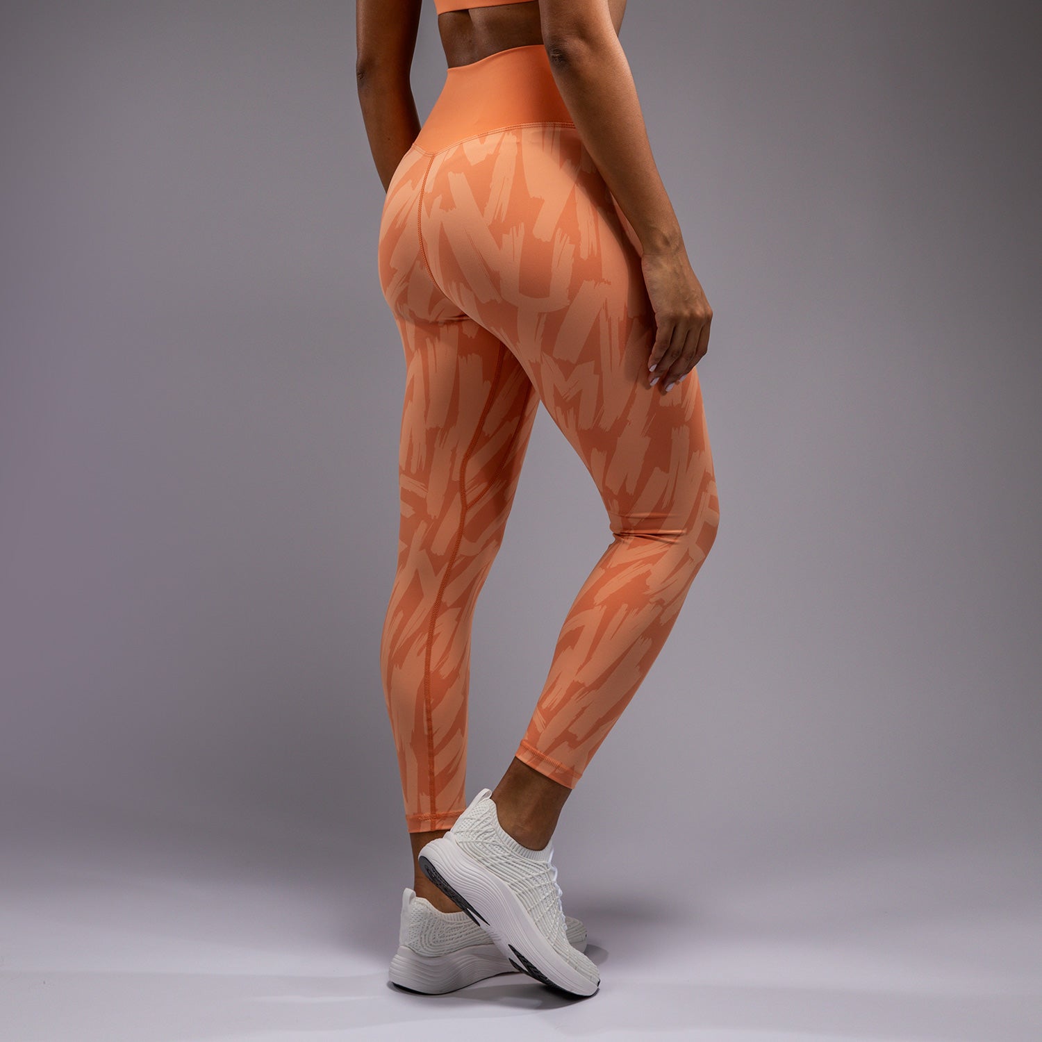 venum-graffiti-7-8-leggings-samtaprikose-f-r-damen image 2