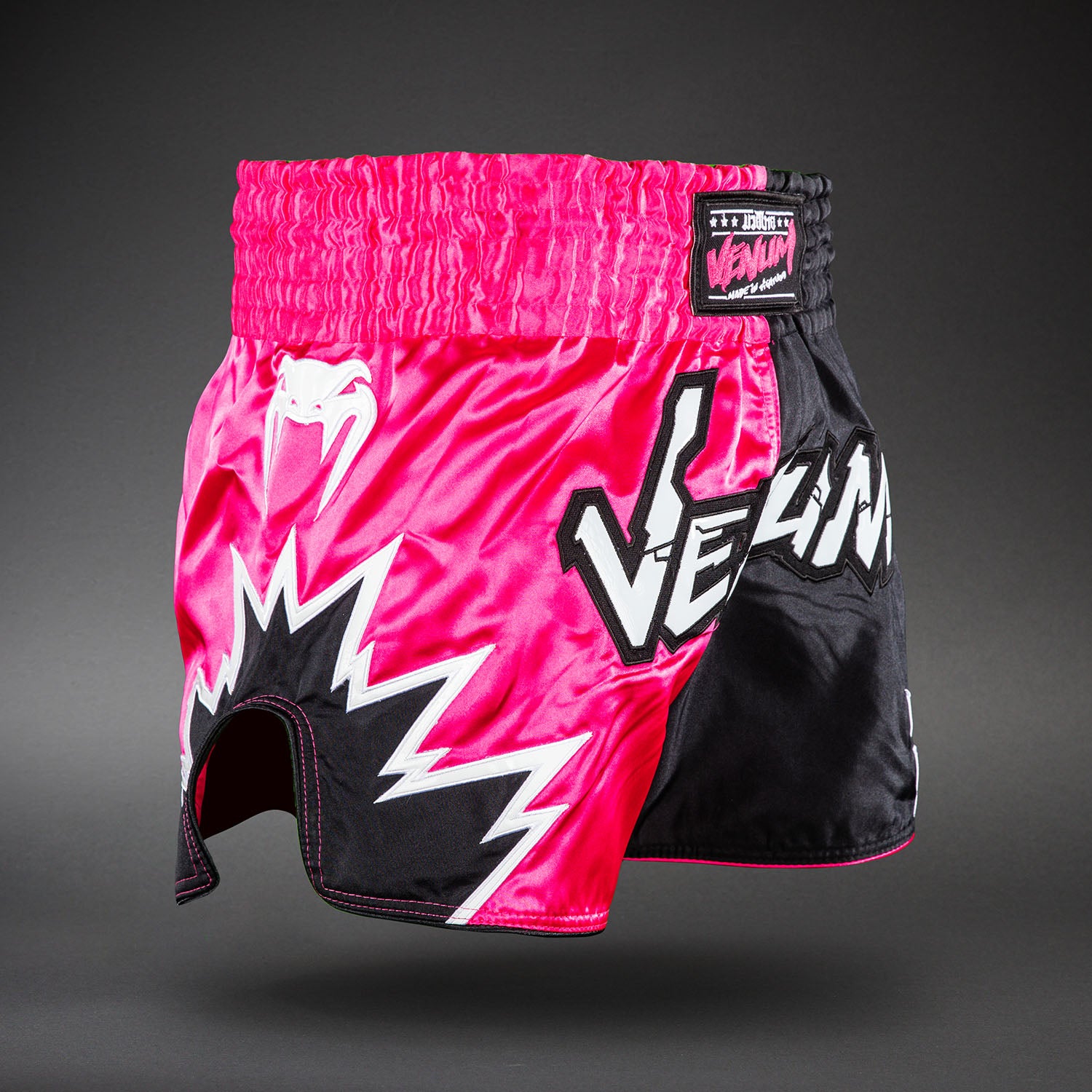 venum-inferno-2-0-muay-thai-shorts-pink-schwarz image 2