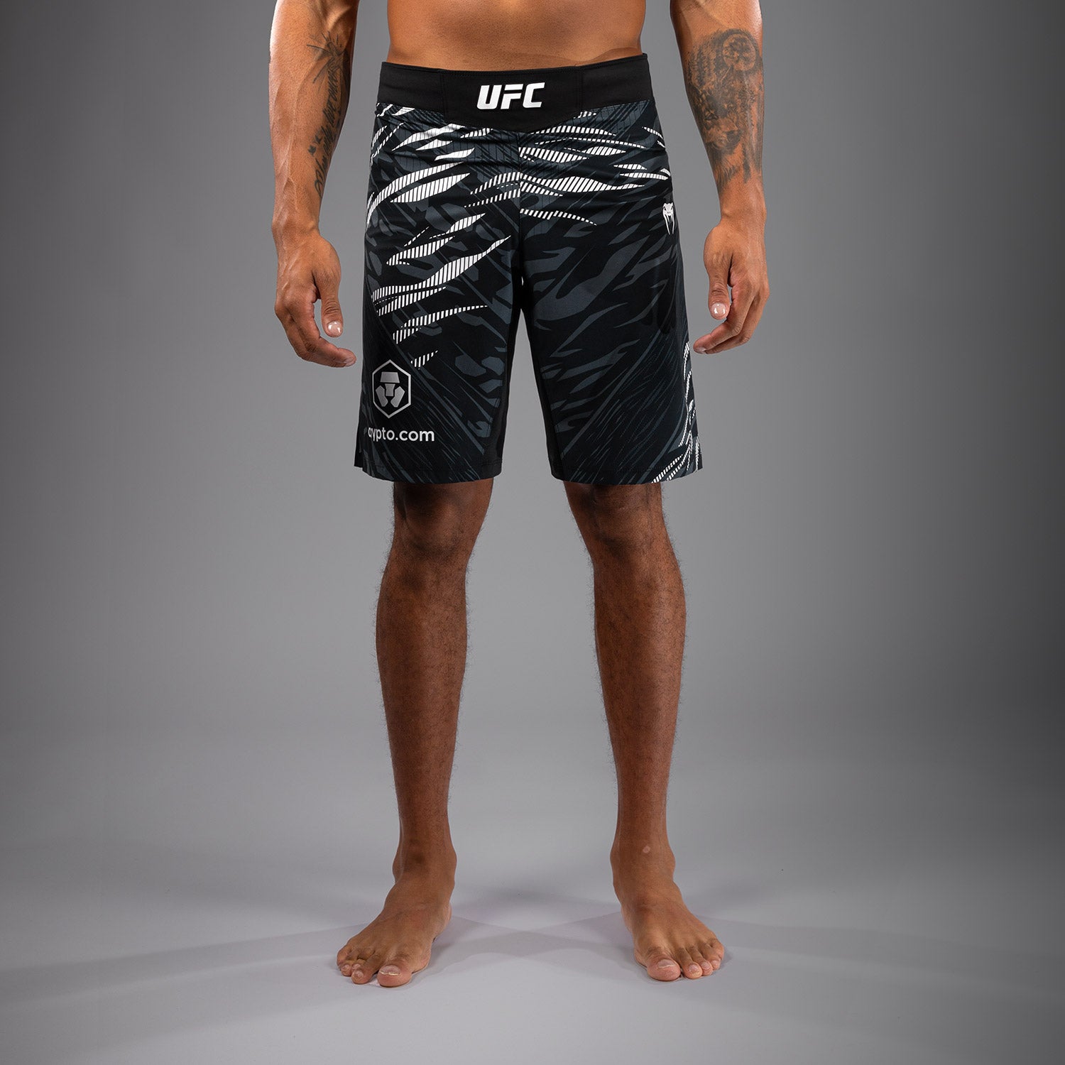 venum-ufc-fusion-authentic-fight-night-fight-short-long-fit-schwarz image 1