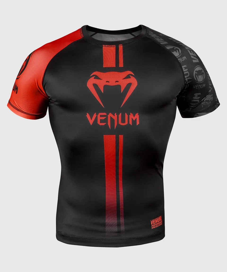 venum-logos-rashguard-kurzarm-schwarz-rot image 1