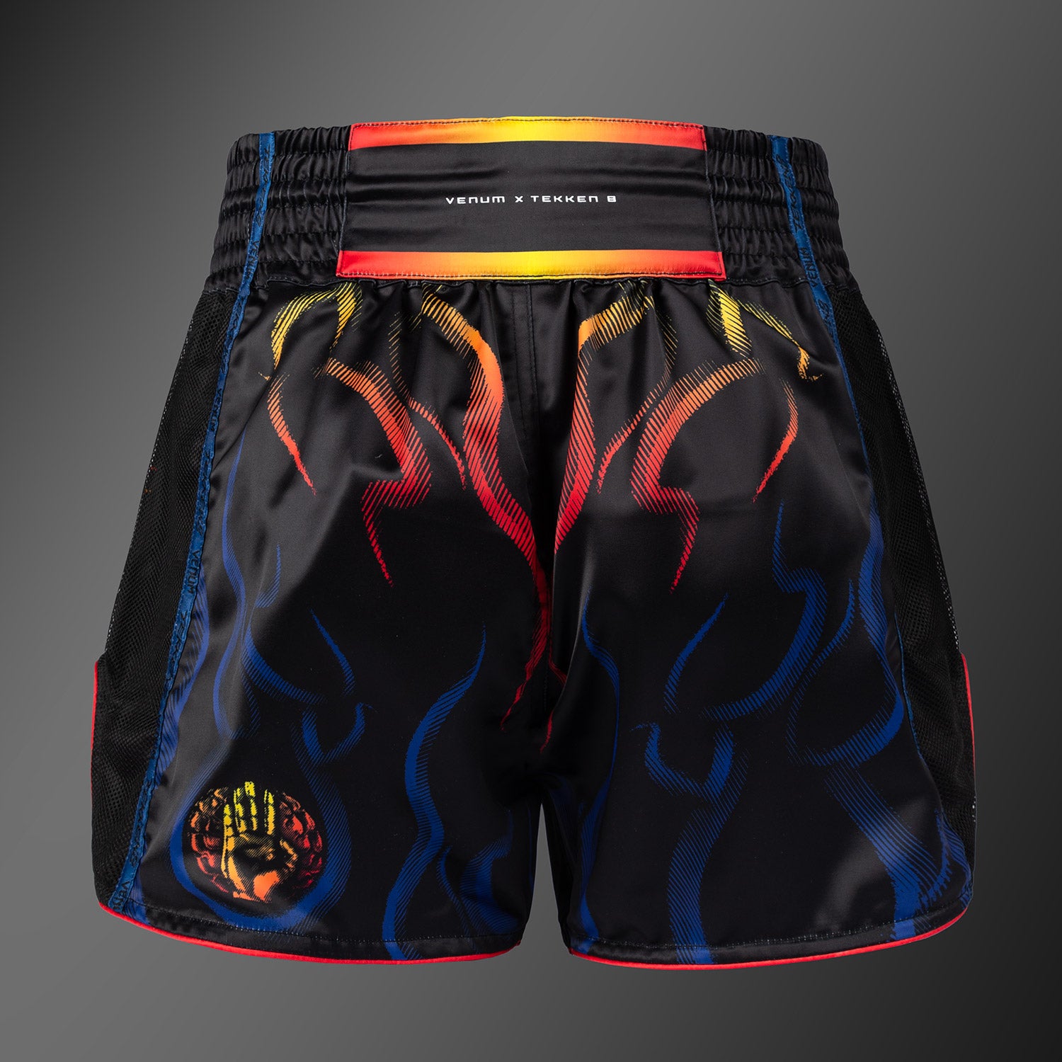 venum-x-tekken-8-muay-thai-shorts-yoshimitsu-schwarz-orange image 4
