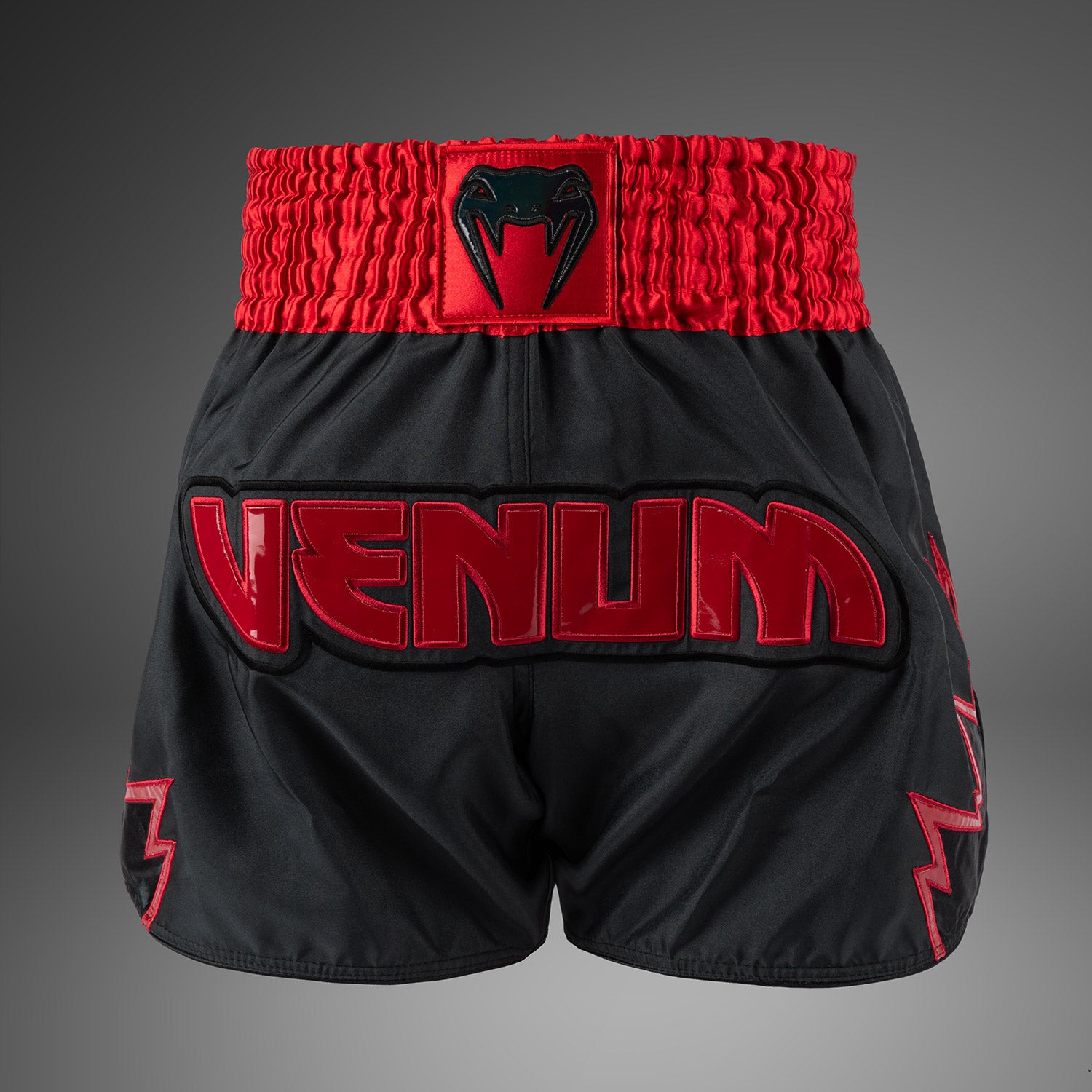 venum-inferno-muay-thai-shorts-kohlegrau-rot image 1