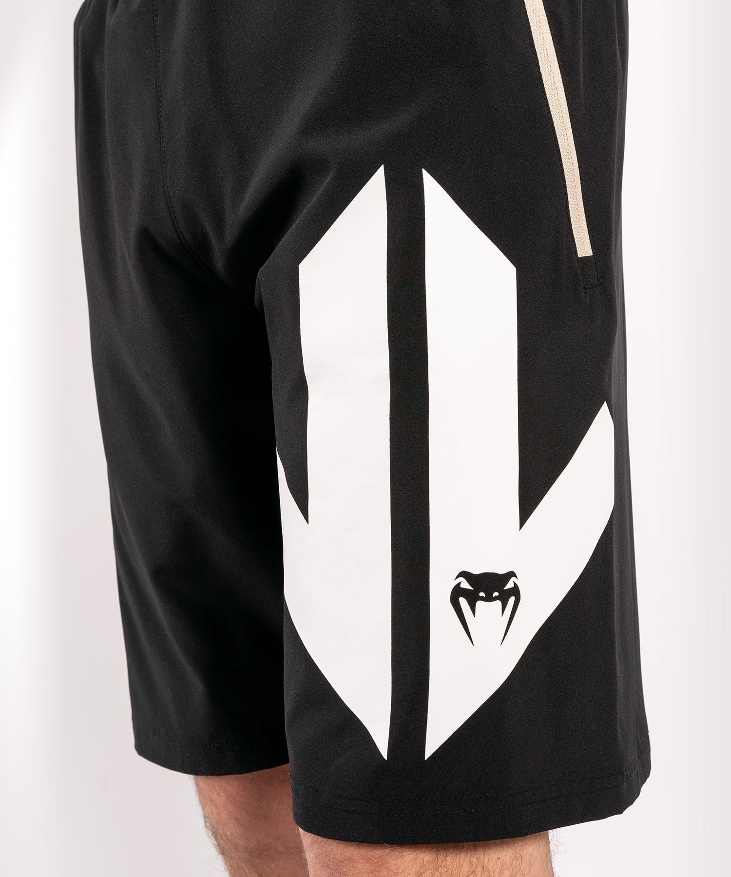 venum-arrow-loma-trainingsshorts-herren-schwarz-wei image 7