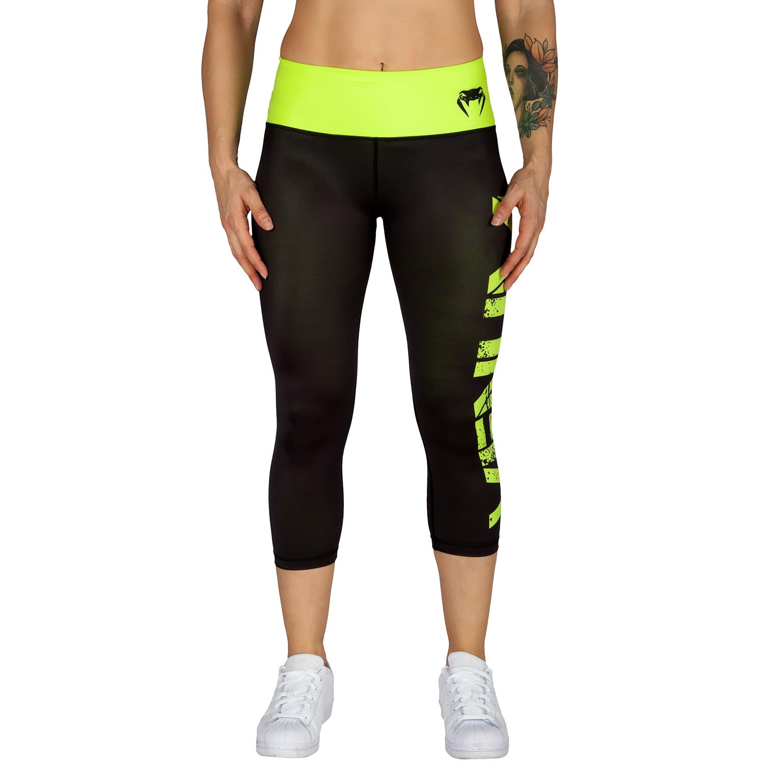 venum-power-kurze-leggings-damen-schwarz-neongelb image 2