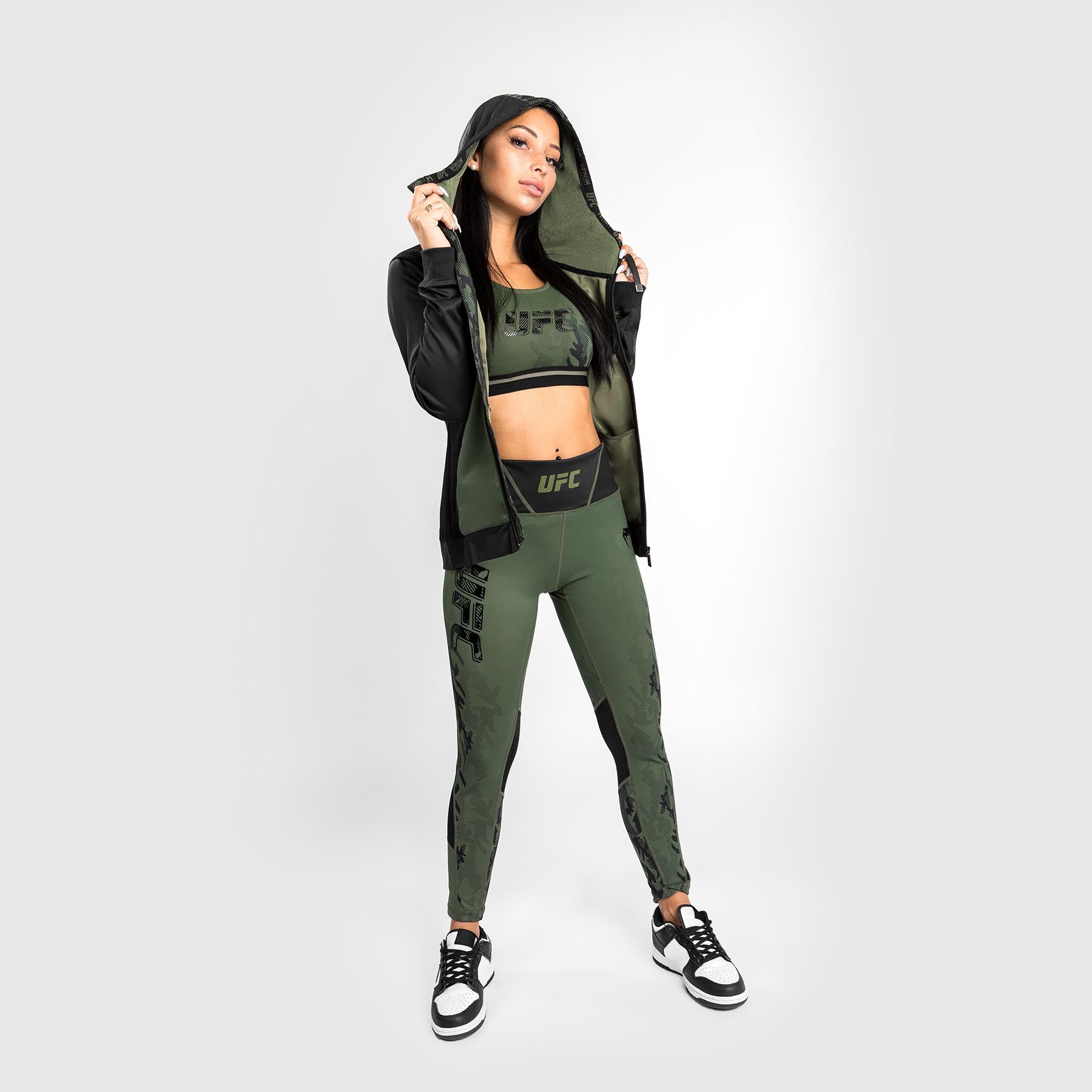ufc-venum-authentic-fight-week-damen-hoodie-mit-rei-verschluss-khaki image 2