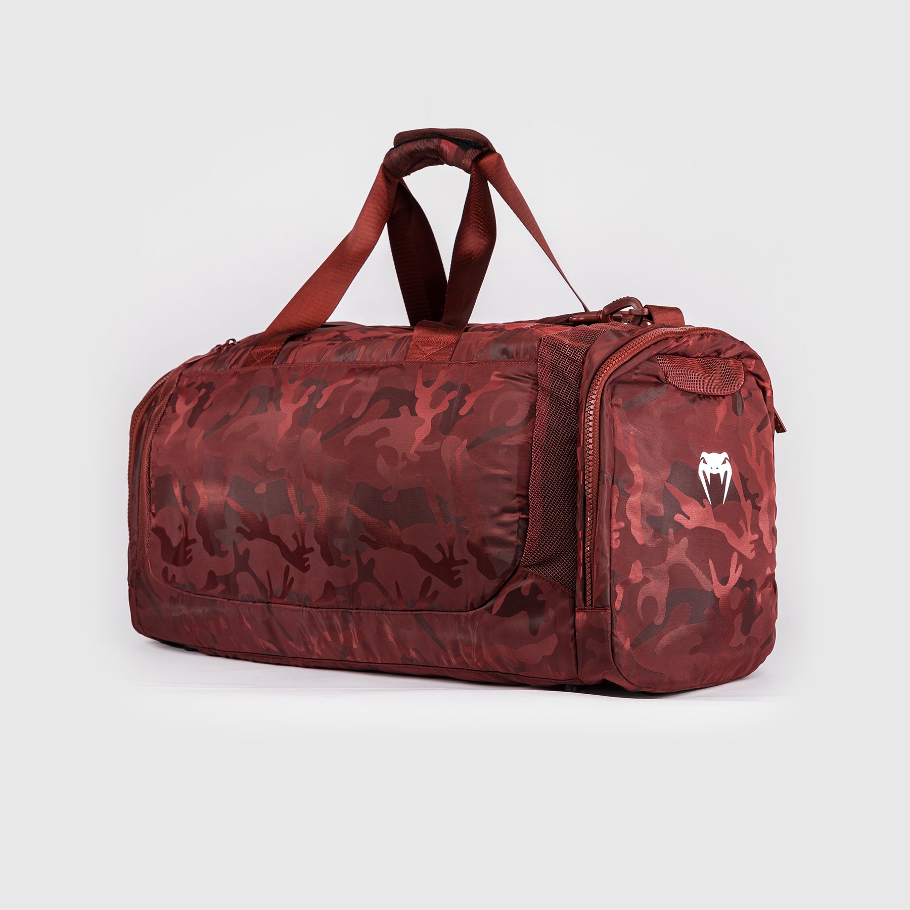 venum-trainer-lite-sporttasche-48l-camo-burgunder image 4