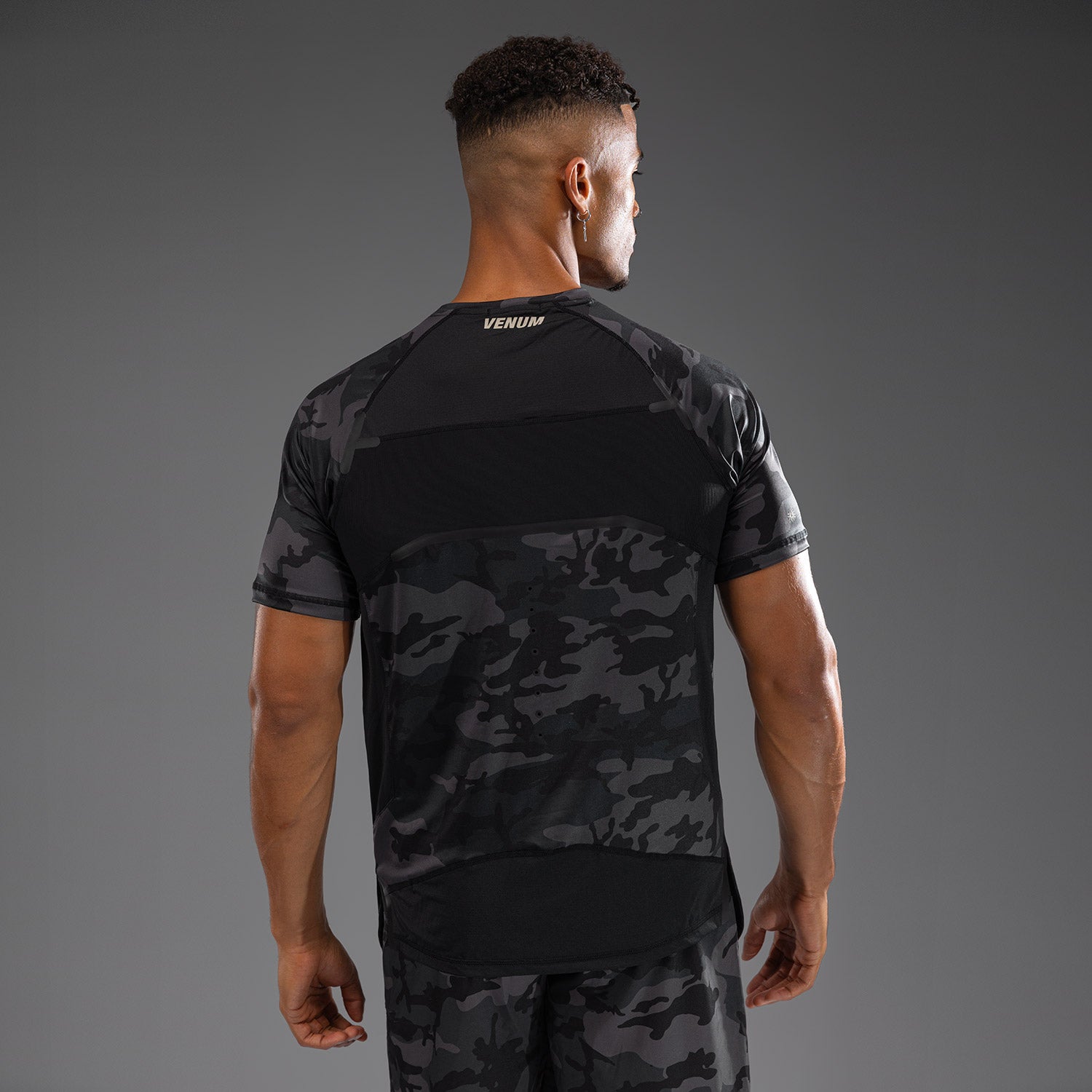 venum-g-fit-air-herren-dry-tech-t-shirt-urban-digital-camouflage image 5