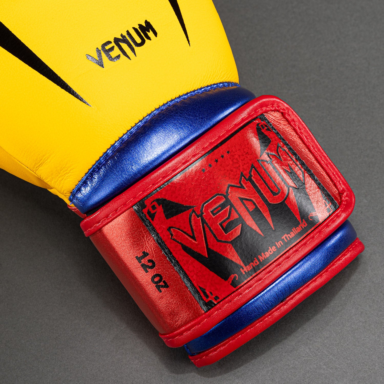 venum-giant-3-0-boxhandschuhe-gelb-blau-rot-nappaleder image 3