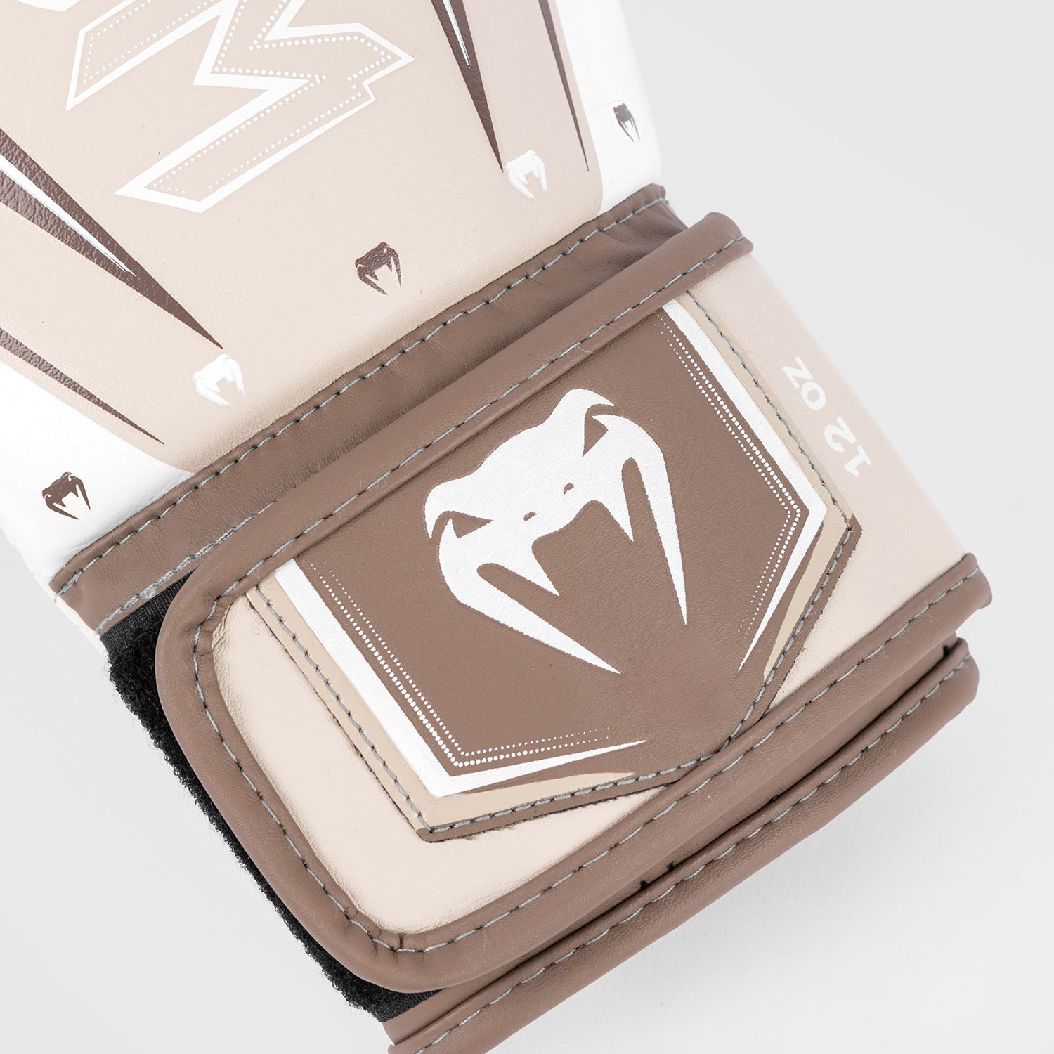 venum-elite-evo-boxhandschuhe-sand image 4